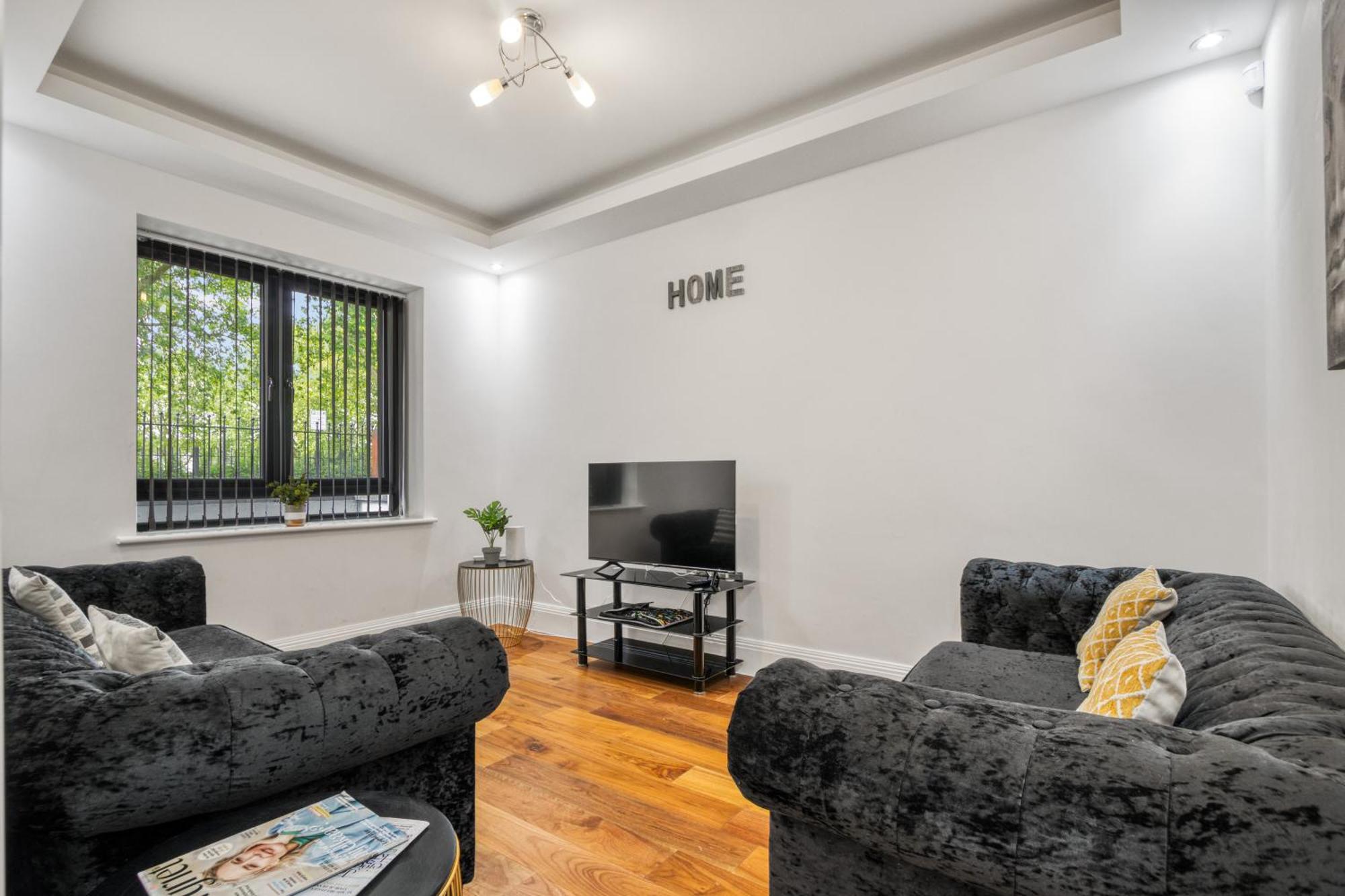 Apartment Elegant & Spacious House 3br 3ba Balcony Patio