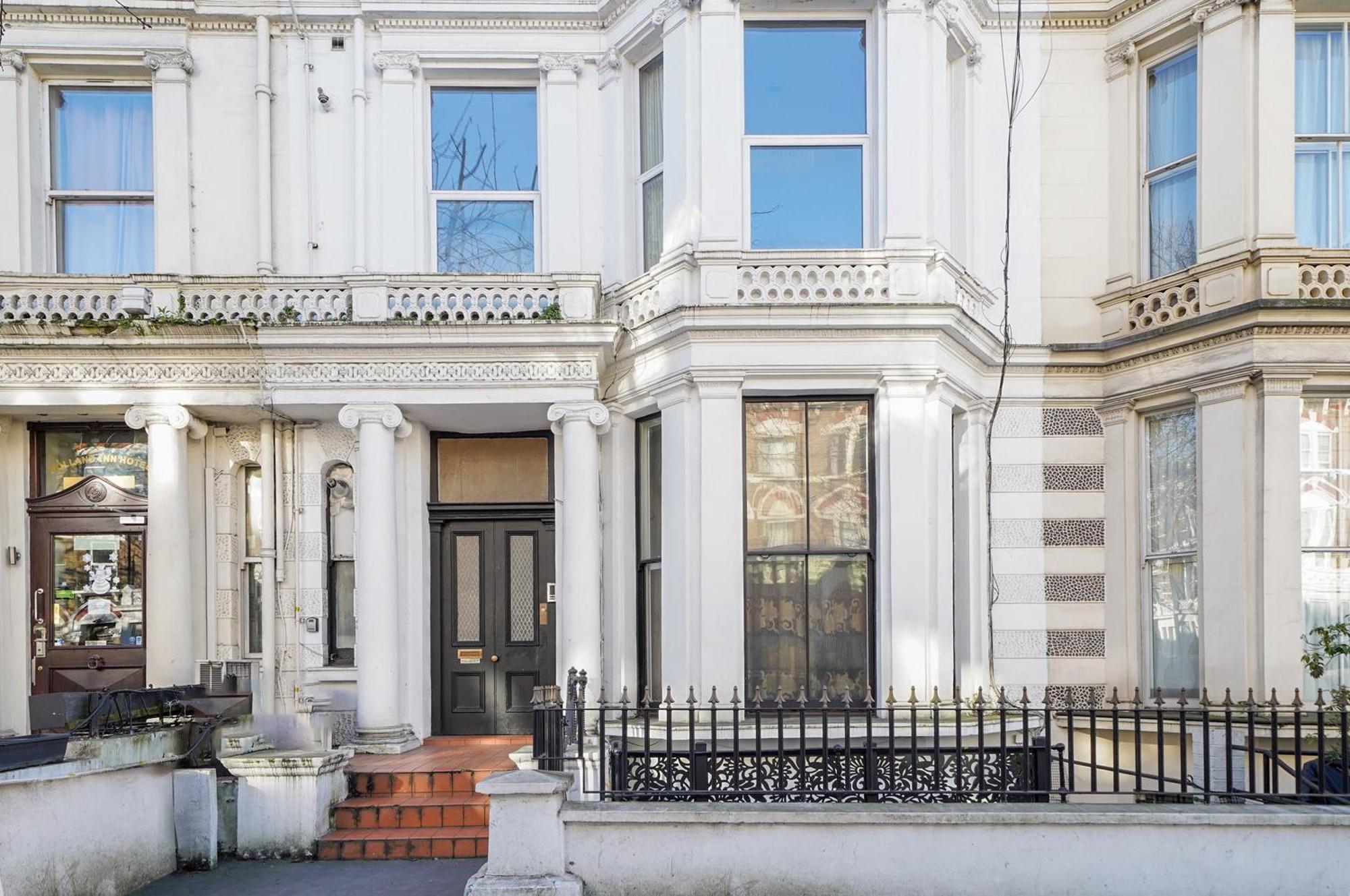 Hr2 - Charming 1-bed Near Holland Park London