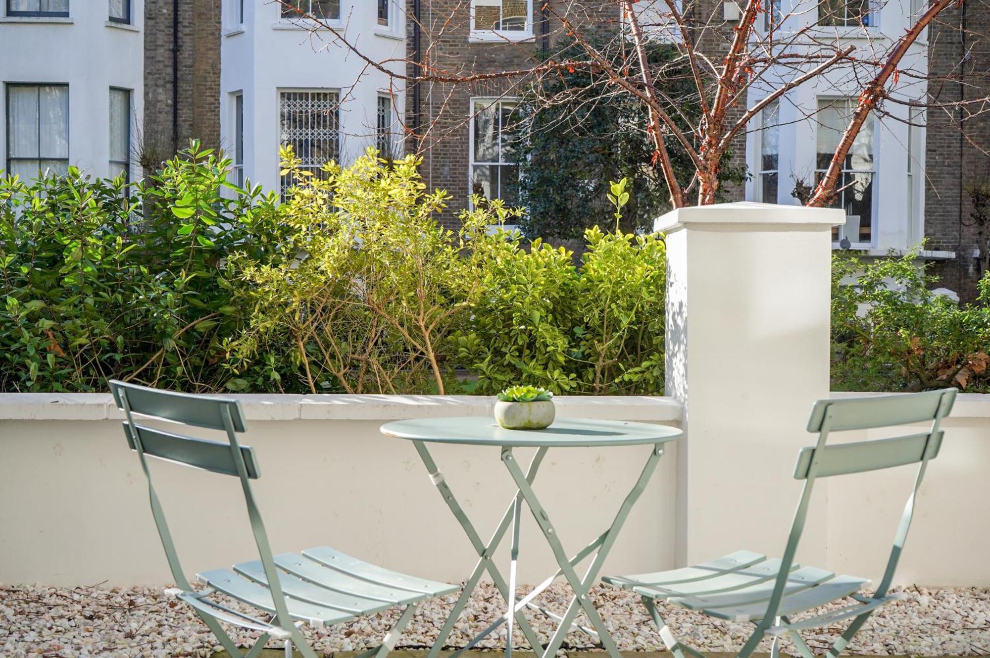Hr2 - Charming 1-bed Near Holland Park Apartment London