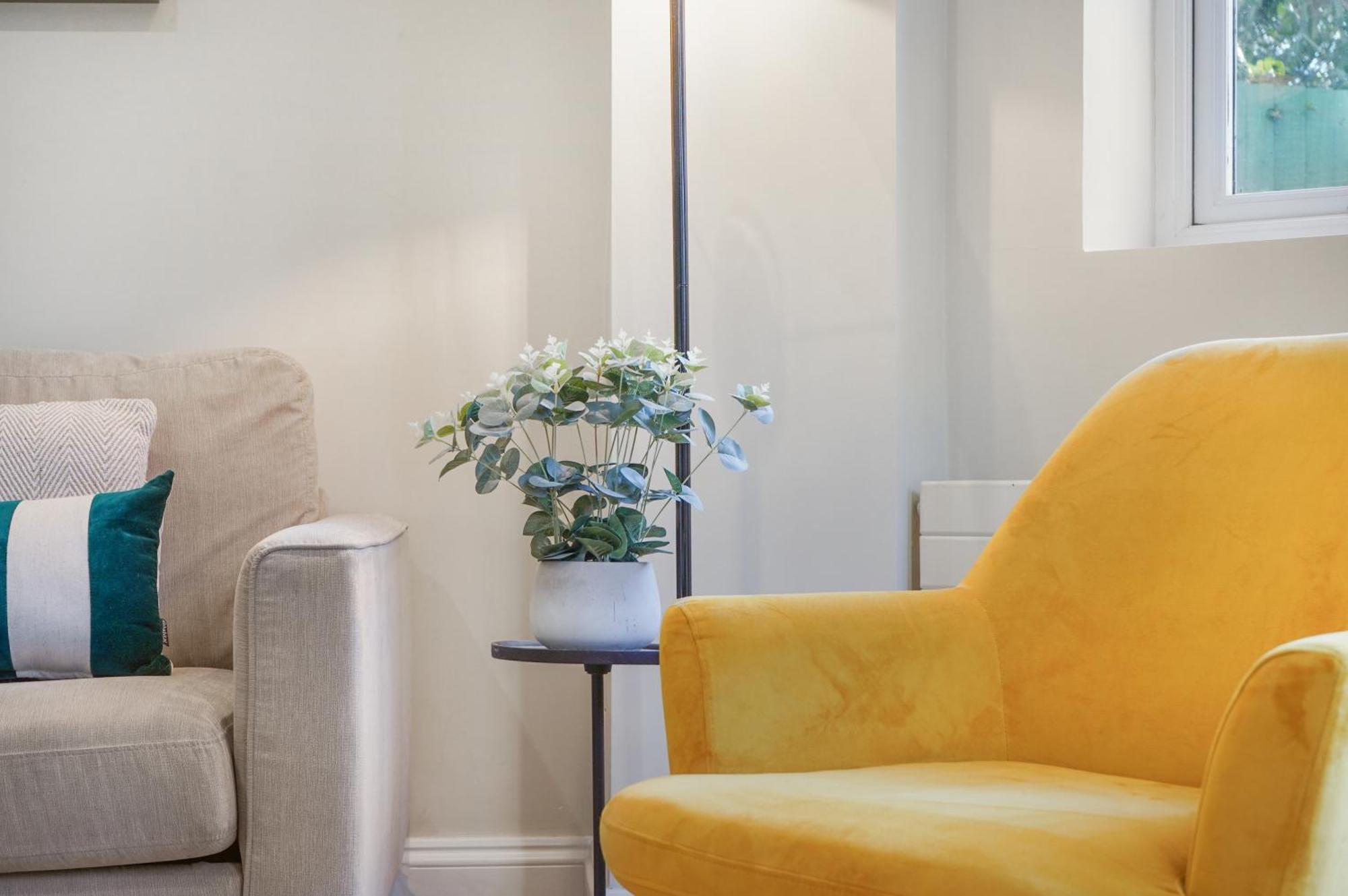 Apartment Hr2 - Charming 1-bed Near Holland Park