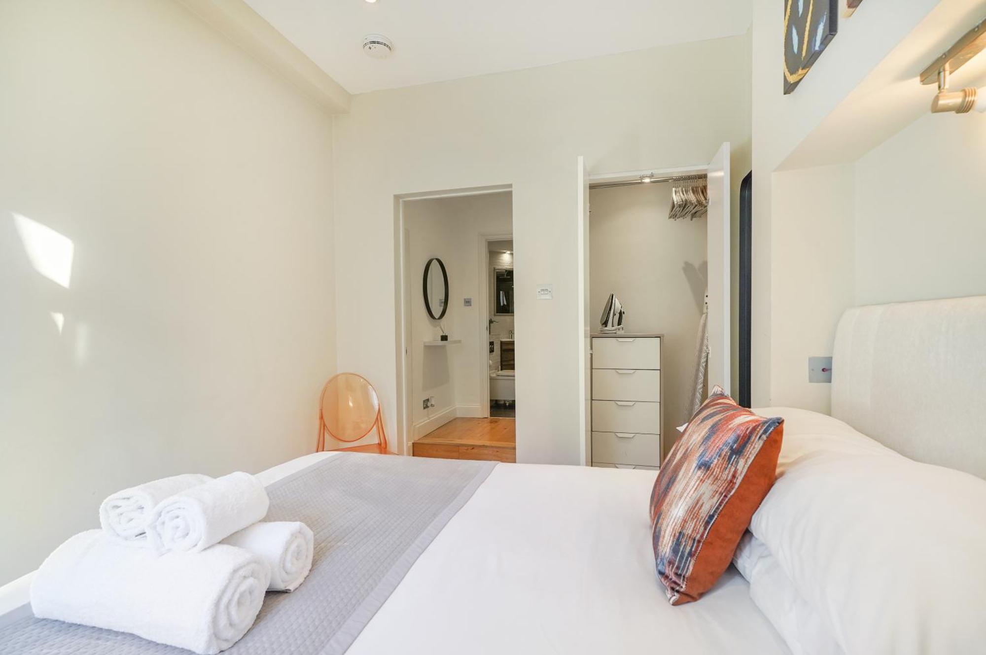 Hr2 - Charming 1-bed Near Holland Park * London