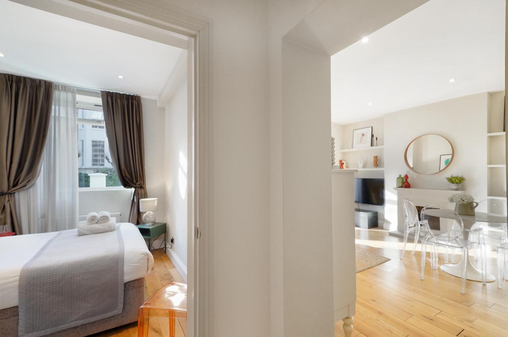 Hr2 - Charming 1-bed Near Holland Park Apartment London