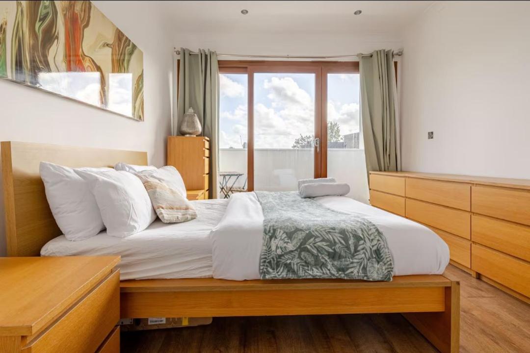 Holiday home Large Town House Long Term London