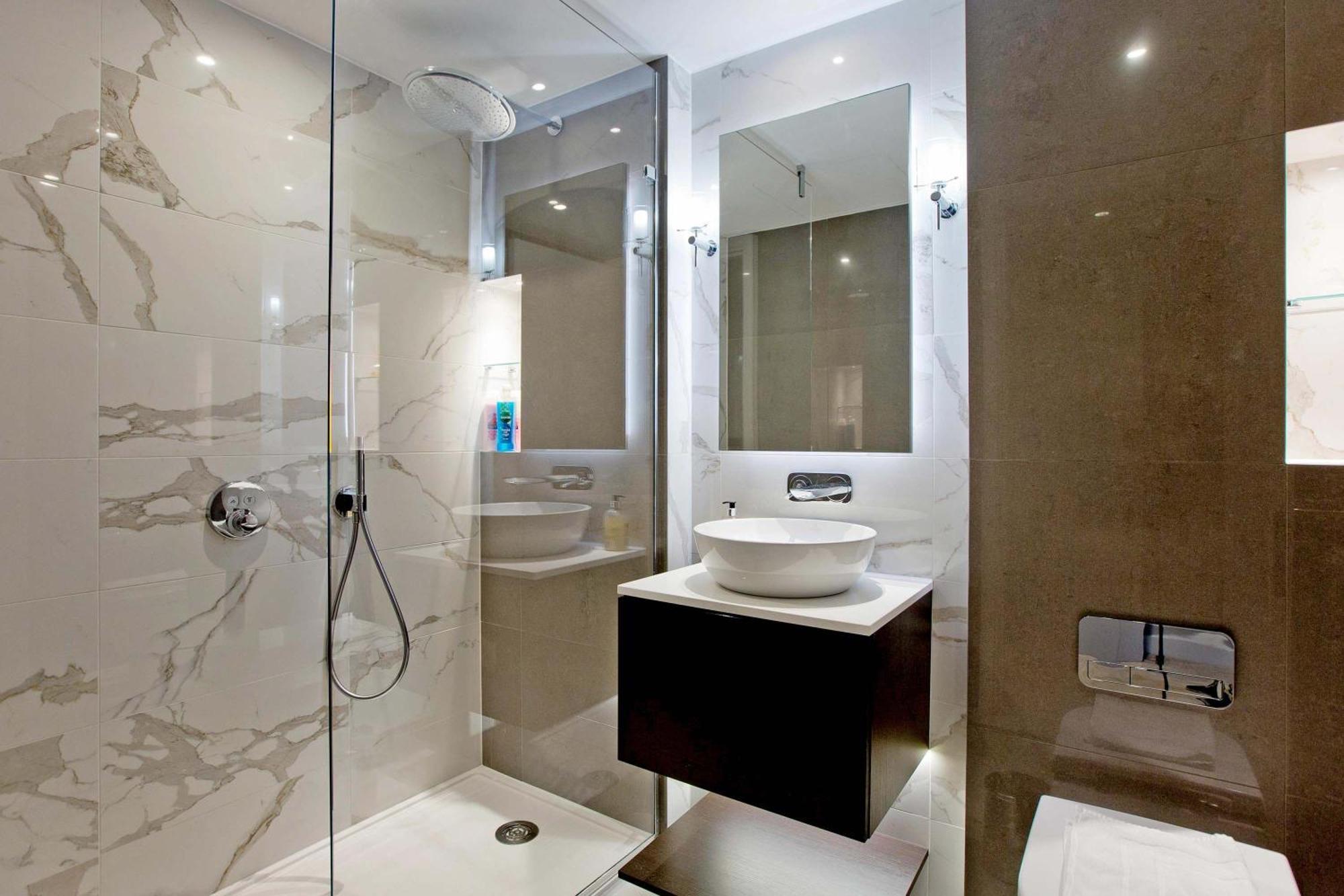 Apartment Luxury Living With Views With Pool And Gym Ac London