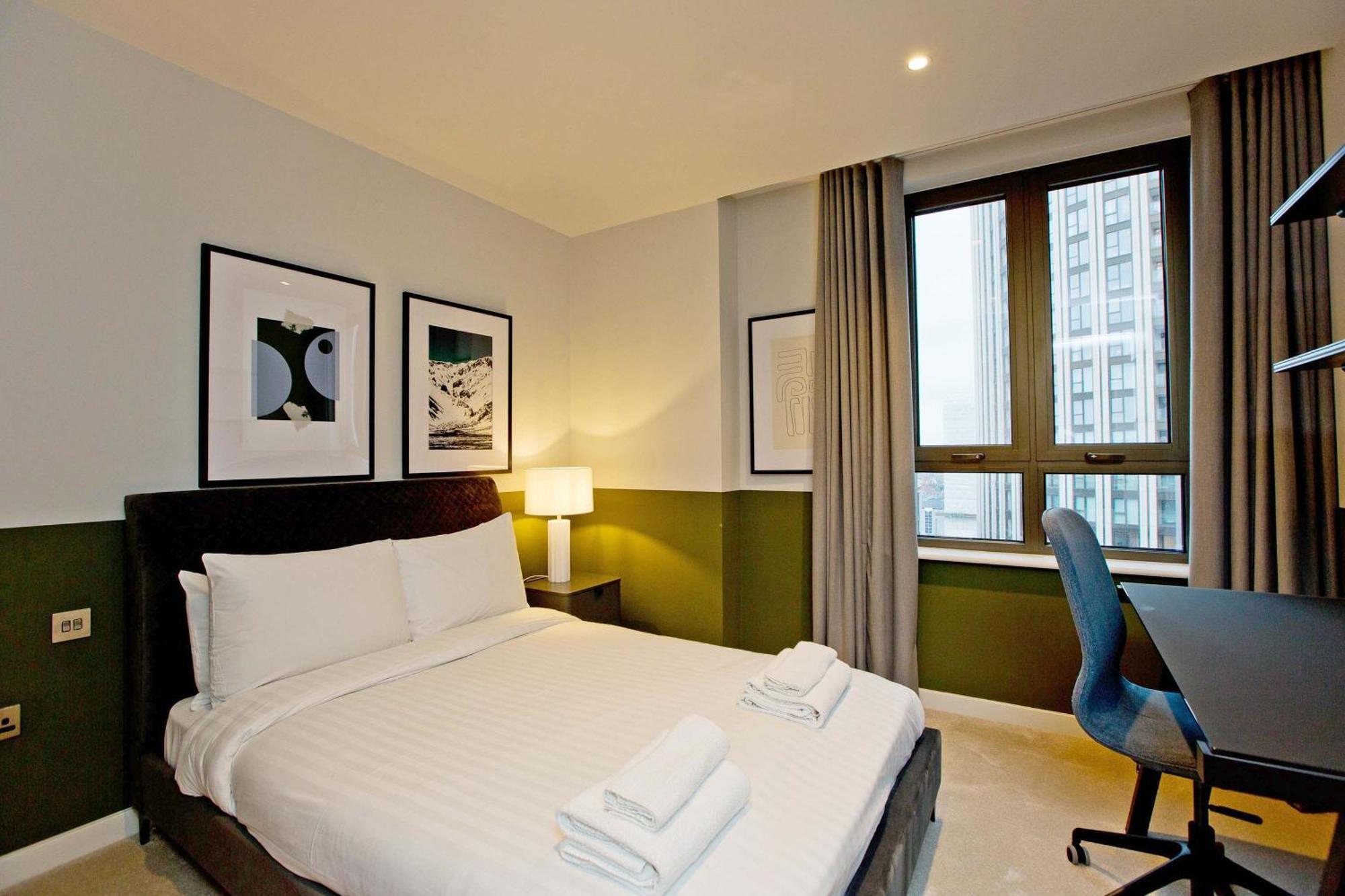 Apartment Luxury Living With Views With Pool And Gym Ac London