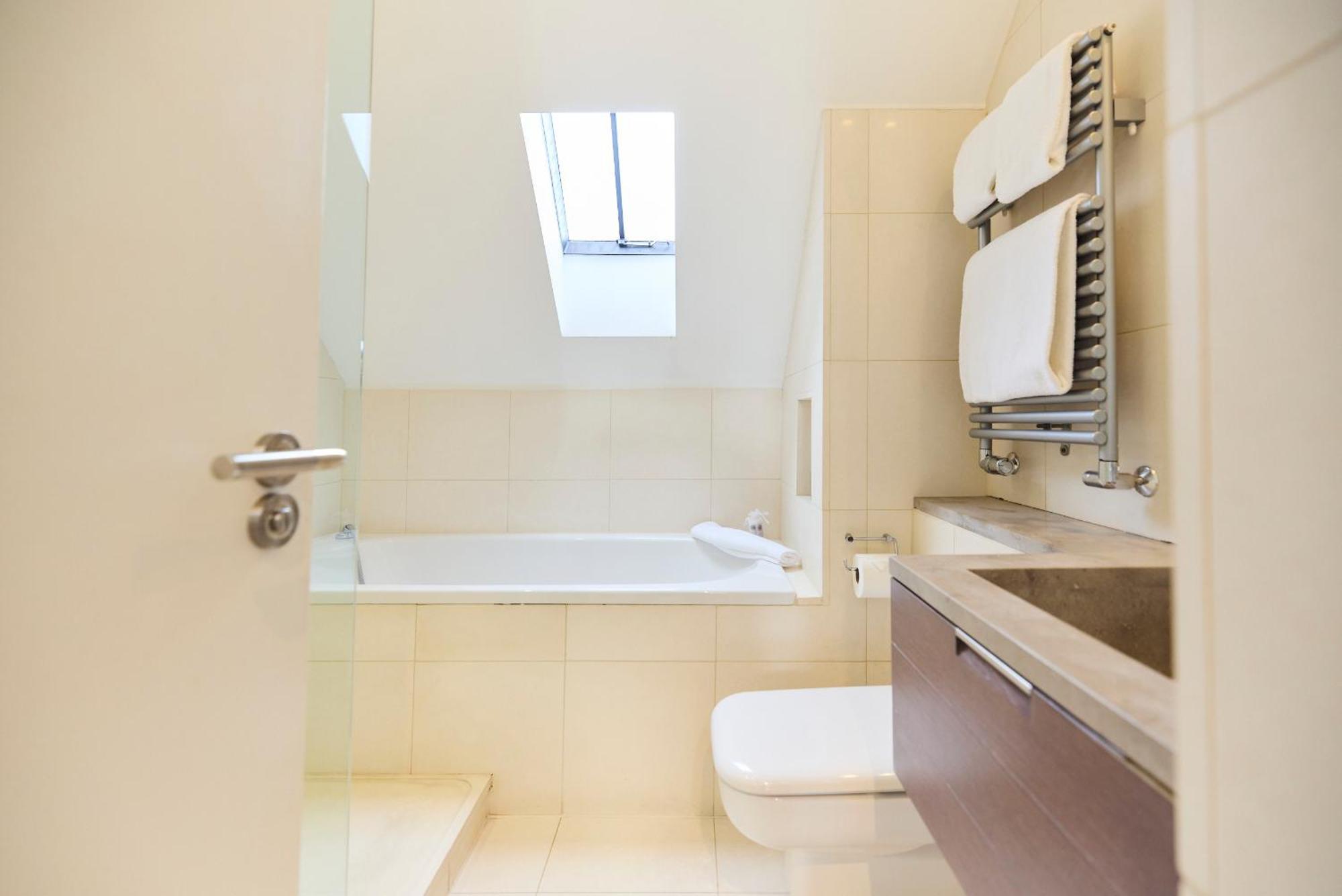 Leilighet The Hampstead Garden Hideaway - 5bdr With Pool And Garden *