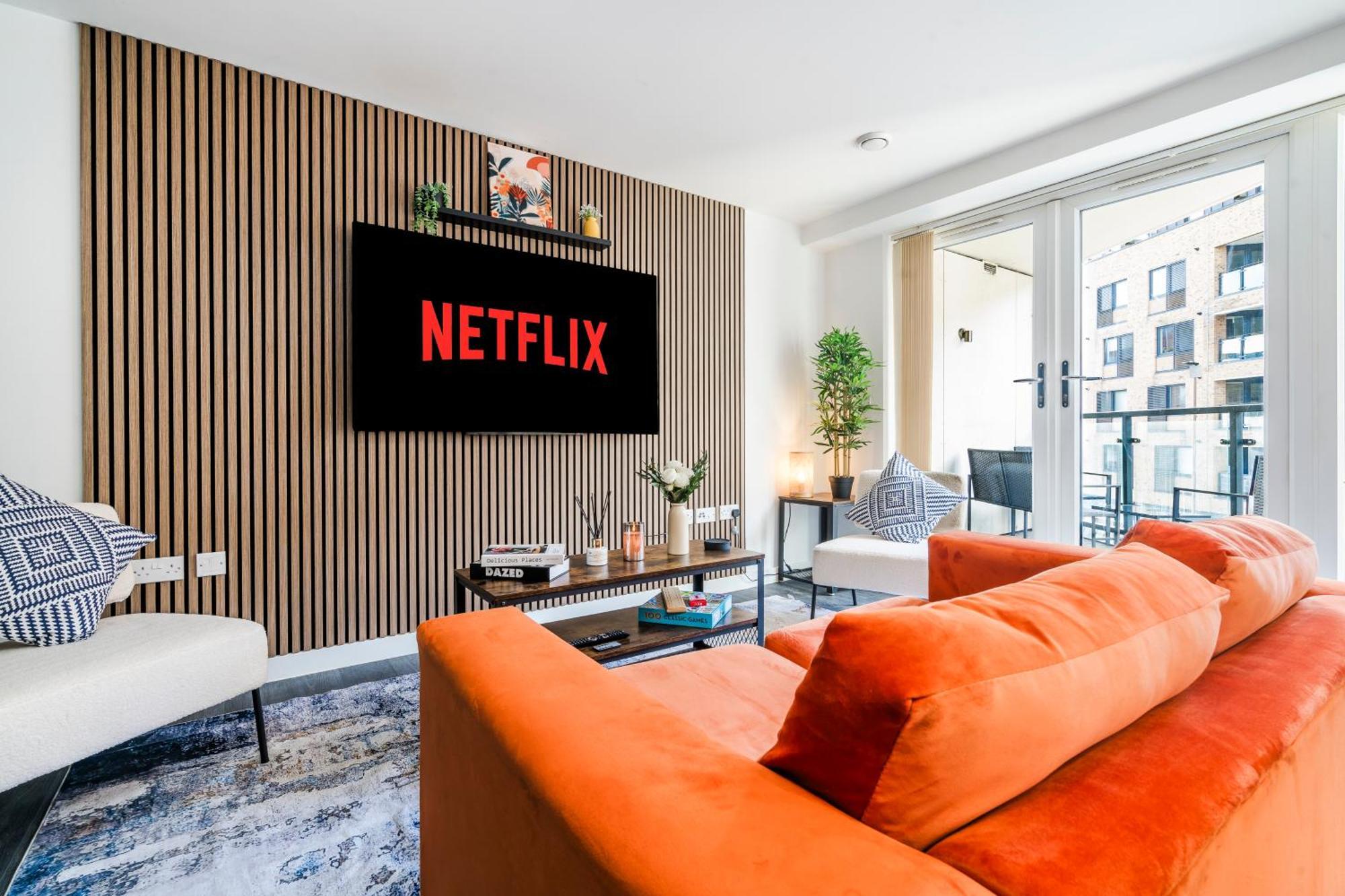 Stylish Near O2, Canary Wharf & Isle Of Dogs Apartment
