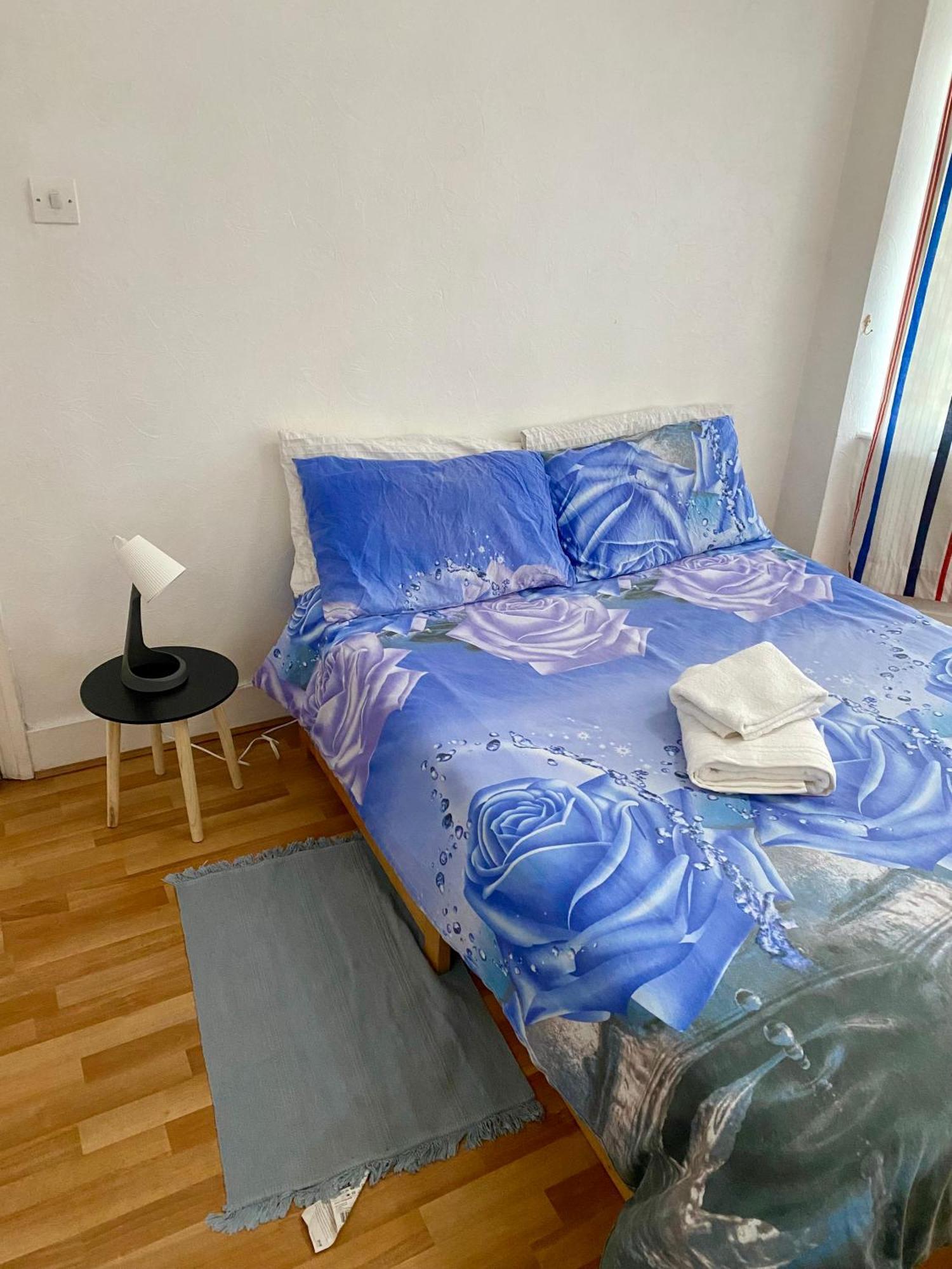 Privat overnatting Lovely In Wembley Stadium London