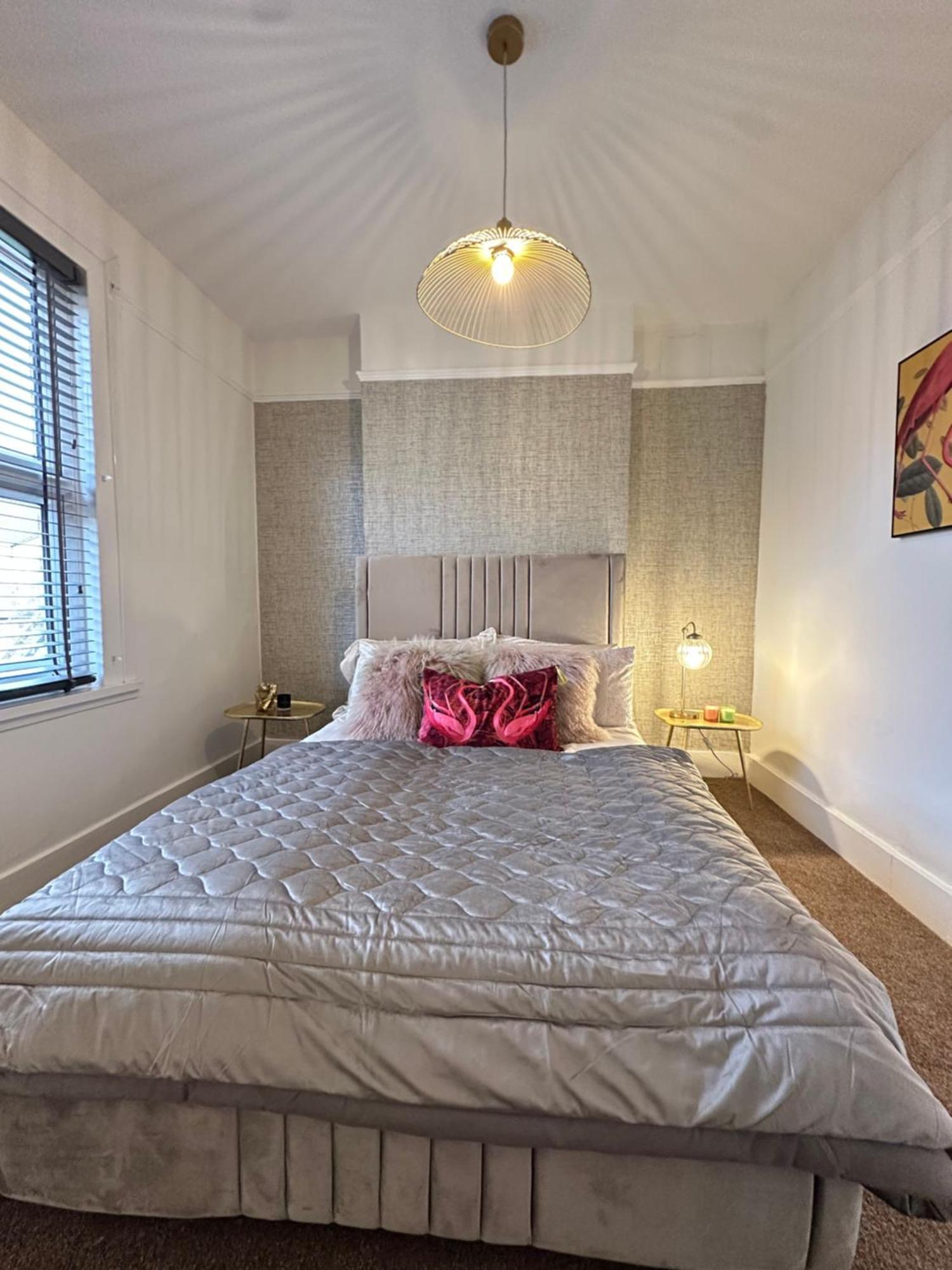Luxe 4br Retreat Privat overnatting London