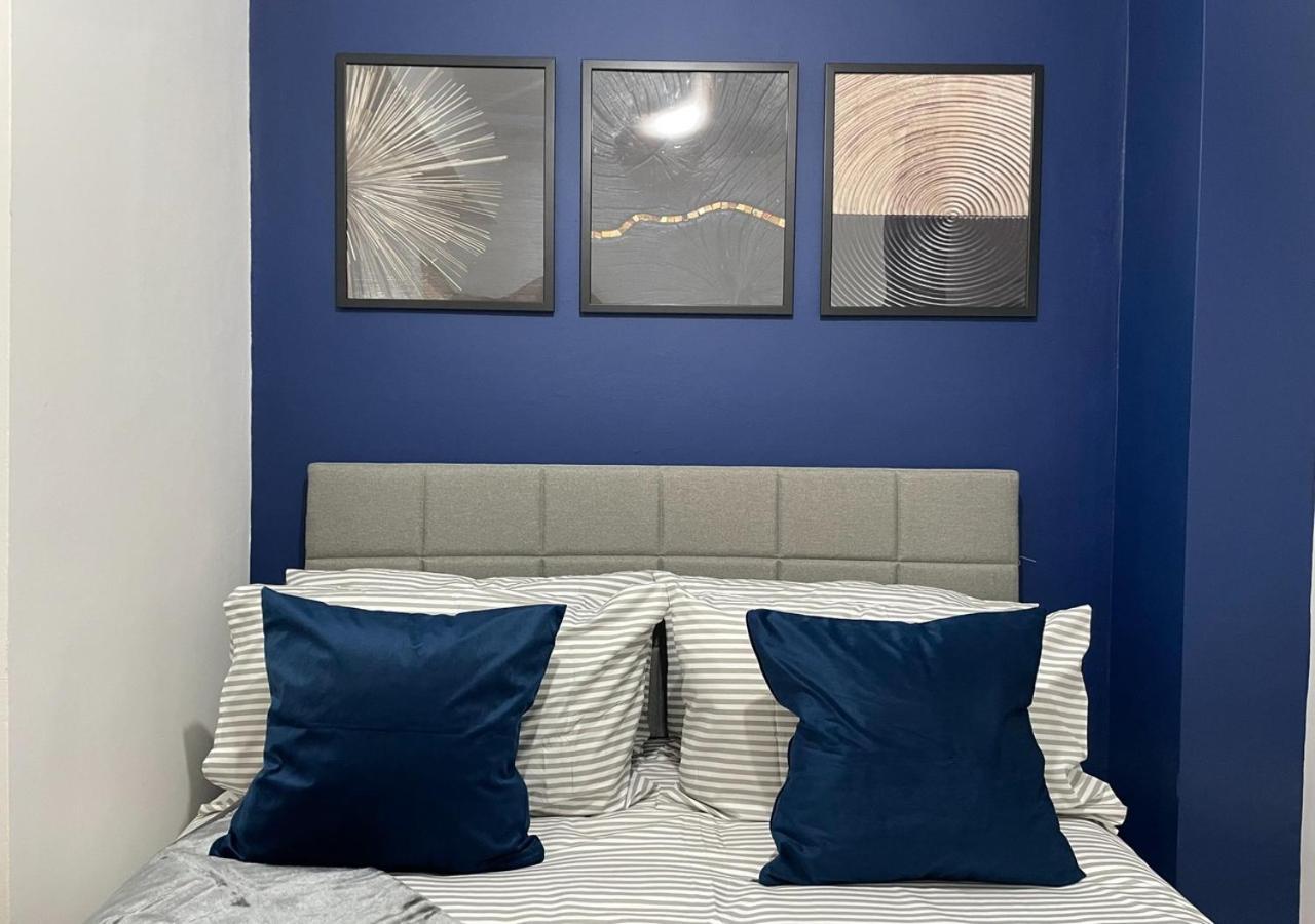 Stunning Near Paddington - Sleeps 8 Appartement