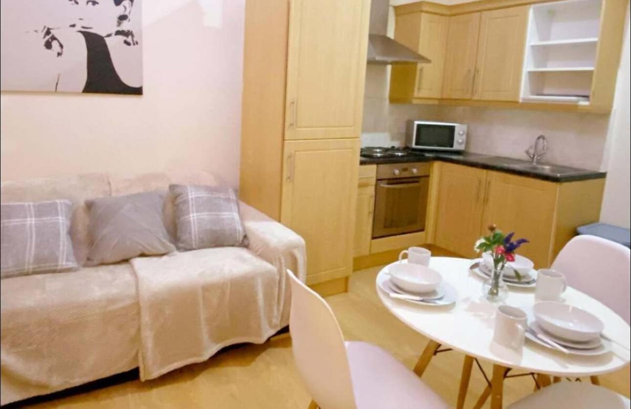 Stylish 1-bed Flat In Chelsea Near Sloane Square London