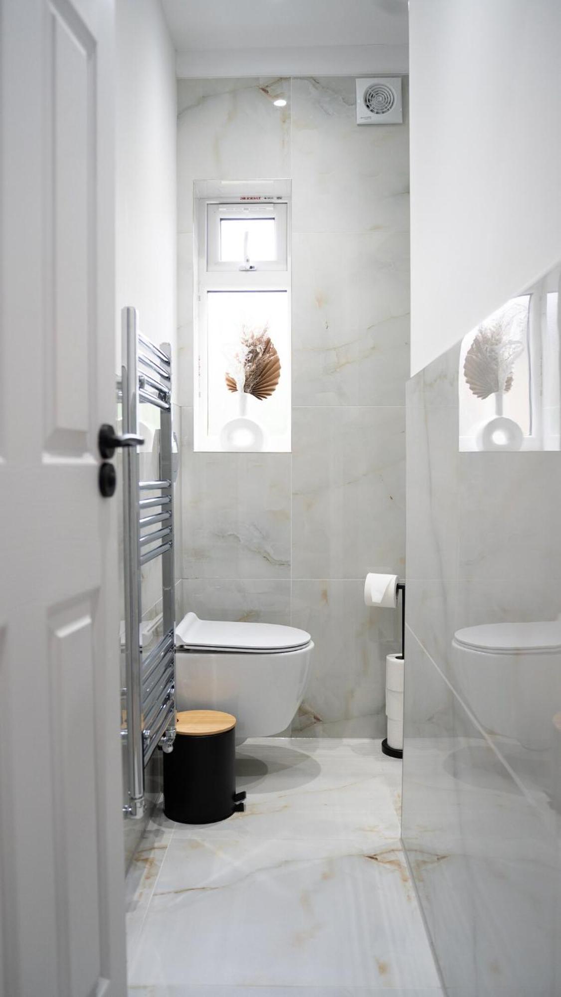 Relax In Style I Business & Leisure I Free Parking Apartment London