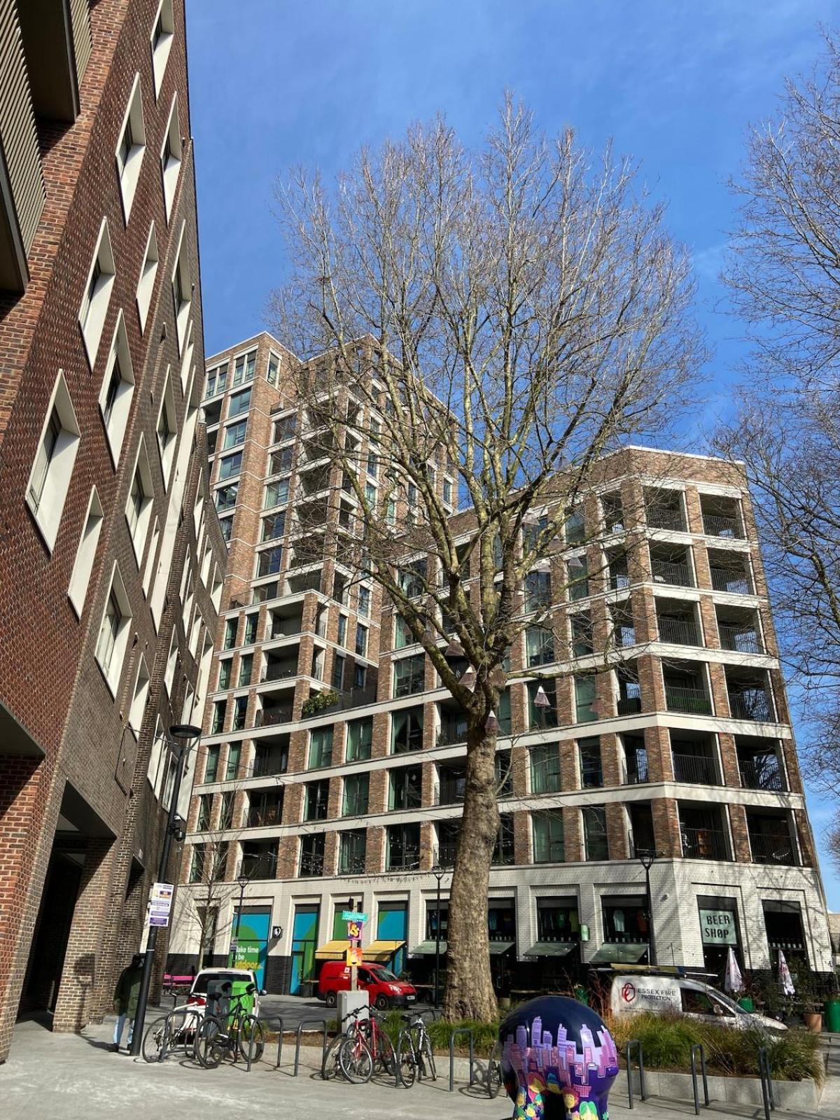 Apartment Bright And Compact In The Heart Of