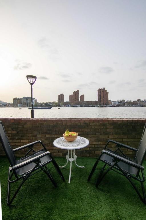Apartment Thames-line