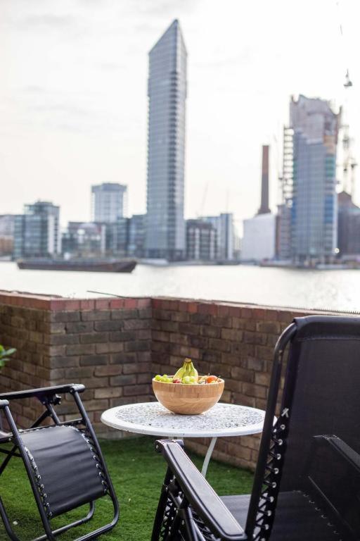 Apartment Thames-line London