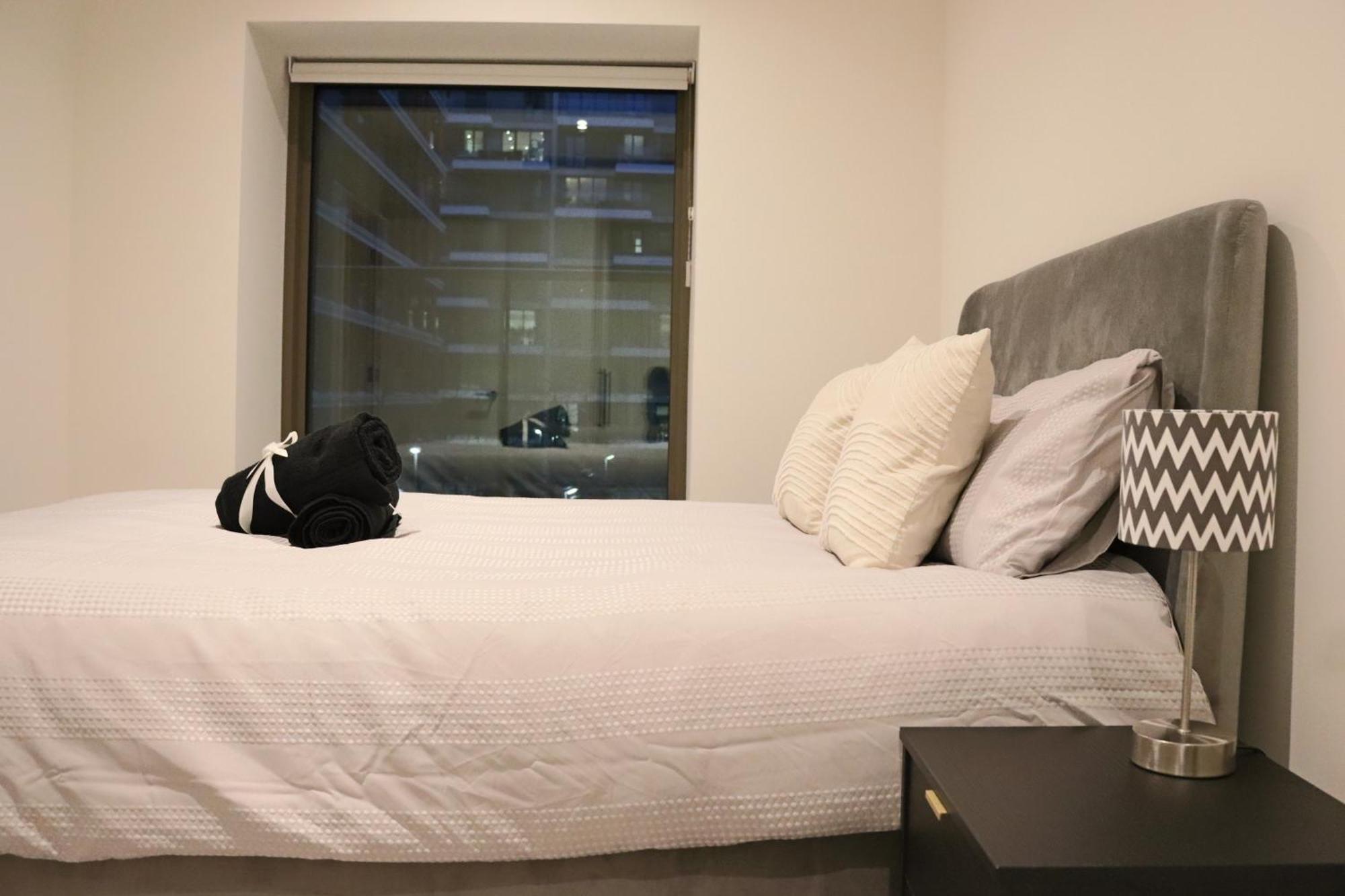 Luxury 2 Bed 2 Bath Apartment