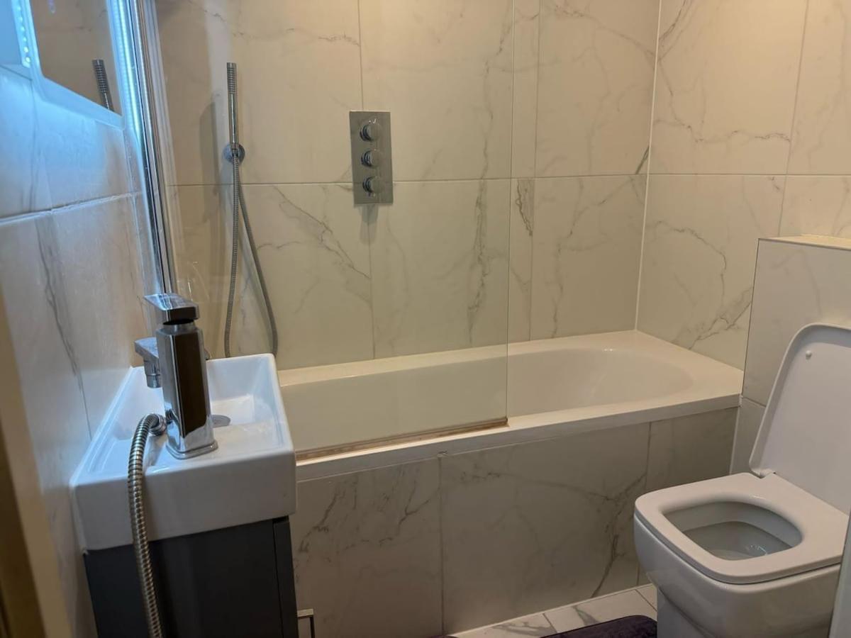 F54 Modern 3-bed Flat Near Paddington Station * London