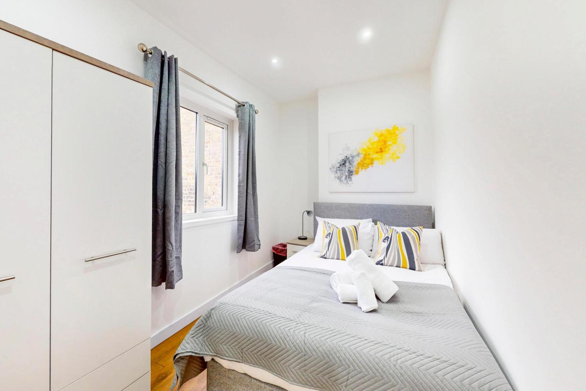 2br Flat 5 Min Walk To New Cross Gate Station Apartment *