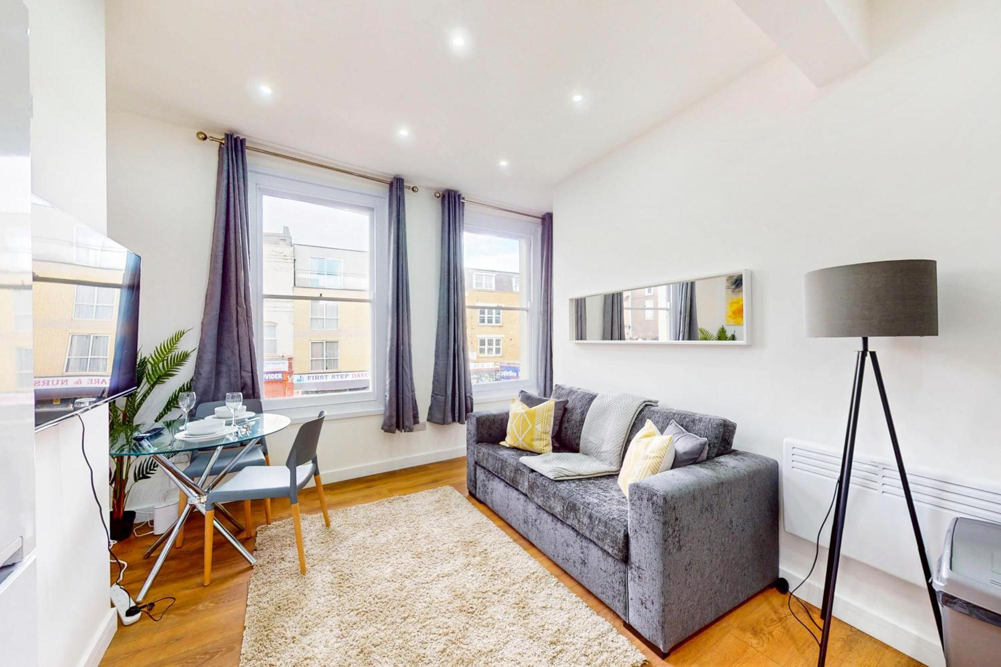 Apartment 2br Flat 5 Min Walk To New Cross Gate Station London