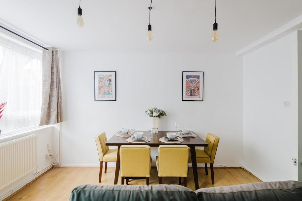 Spacious 3-bed Near Shoreditch With Parking