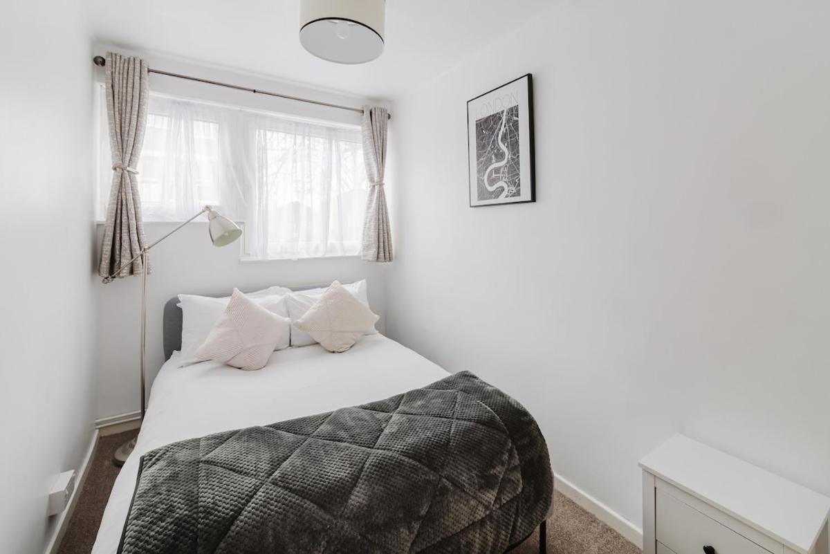 Spacious 3-bed Near Shoreditch With Parking Apartment London
