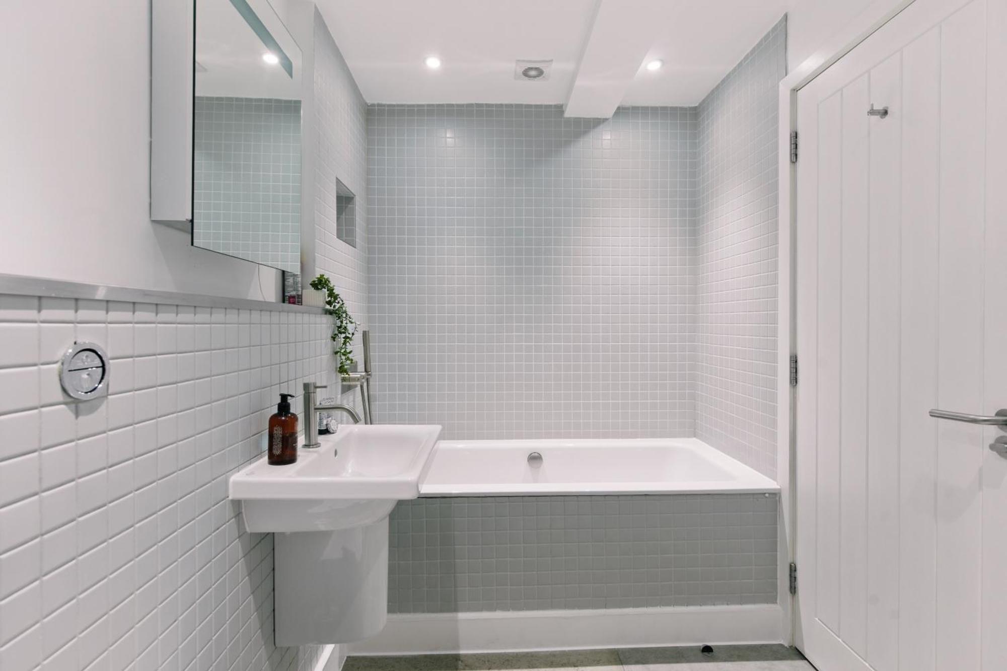 Modern Clerkenwell Loft Spacious Private Terrace London