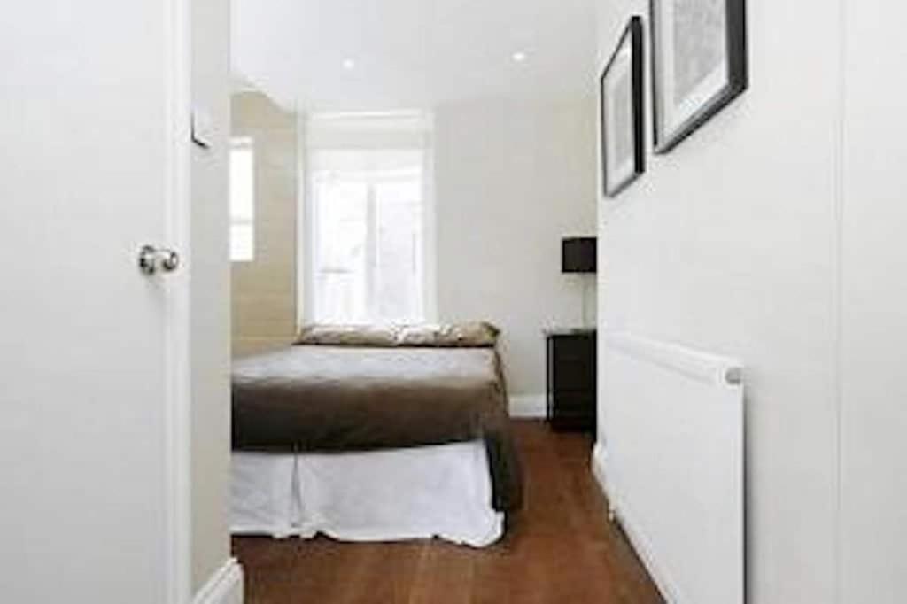 1 Bedroom W Terrace Apartment *