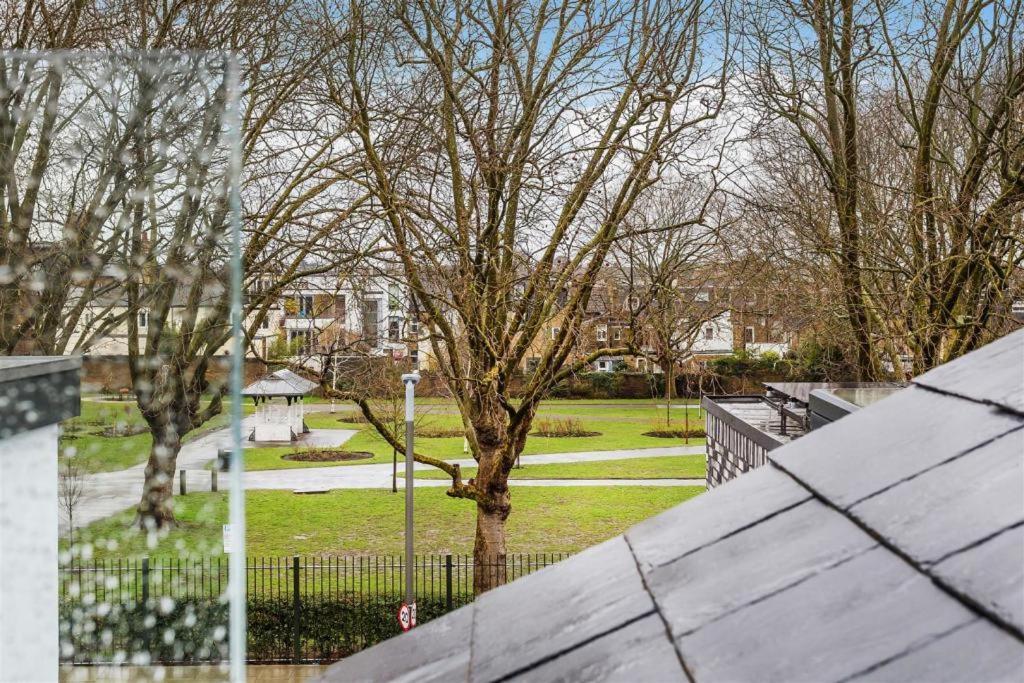 Bright & Glamorous 1br 1ba Private Balcony *