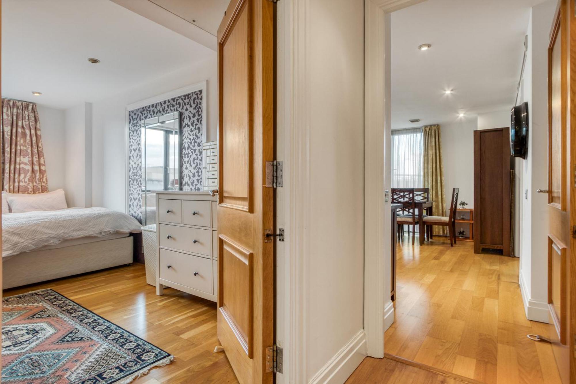 Apartment Paddington Spontaneous Side 2br 2ba *
