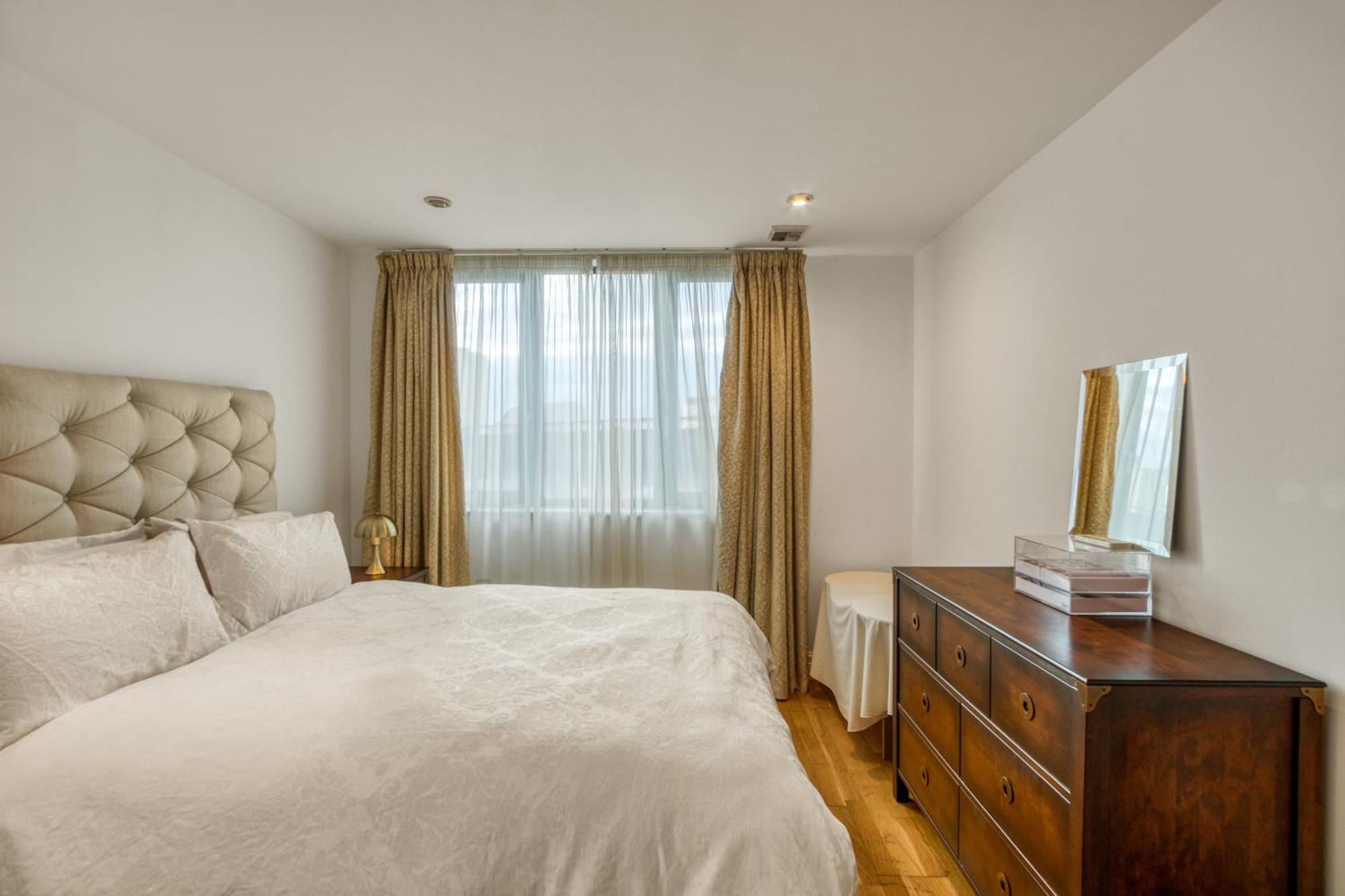 Apartment Paddington Spontaneous Side 2br 2ba *
