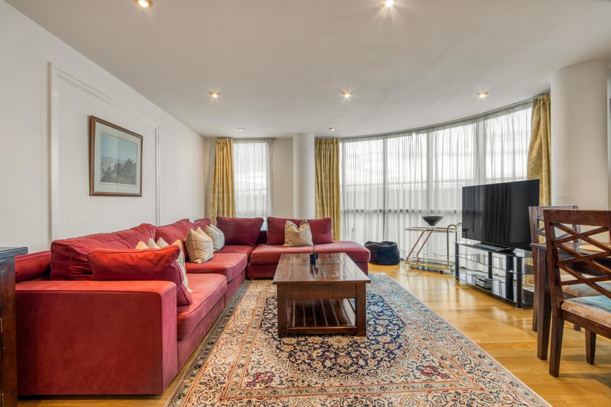 Paddington Spontaneous Side 2br 2ba London