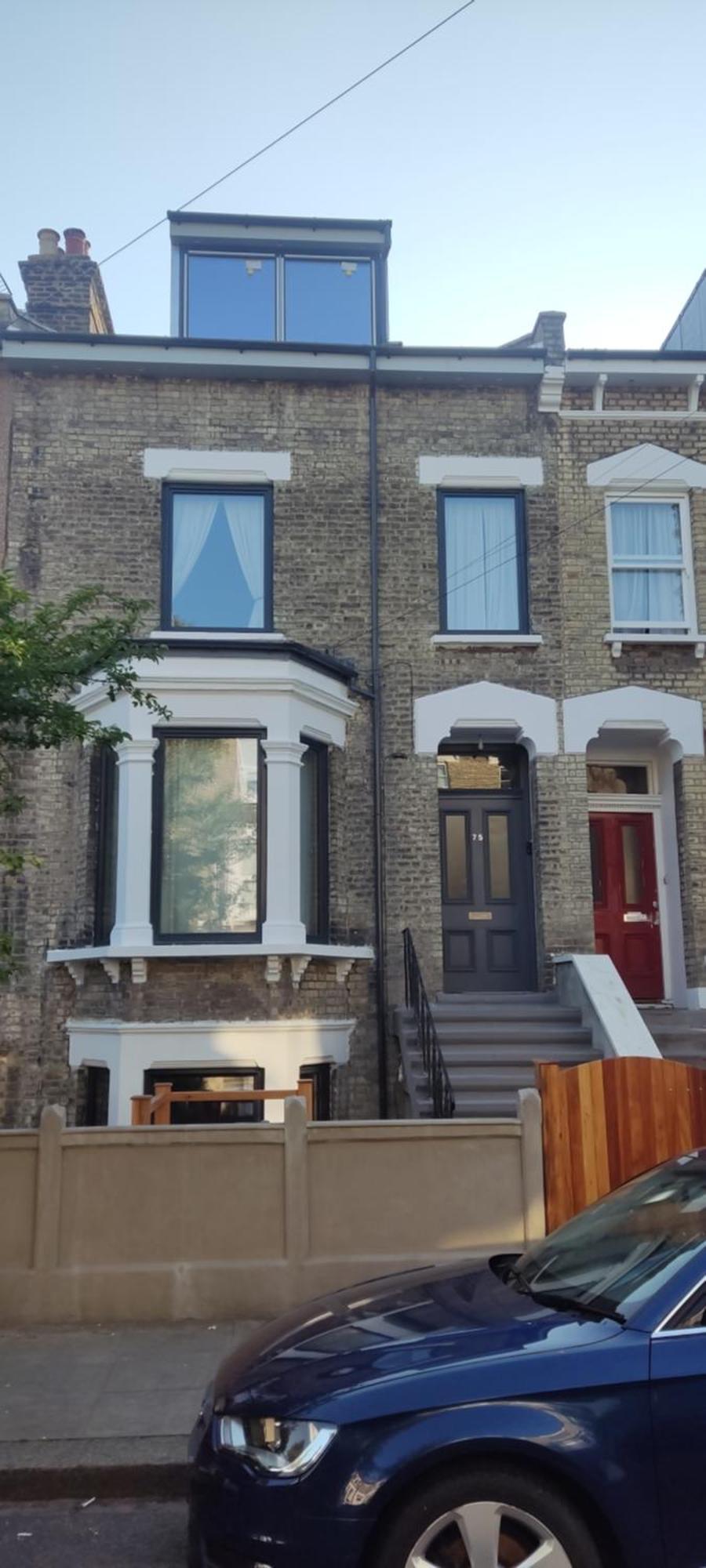 Lovely Spacious 2 Bed In Shepherds Bush Apartment *