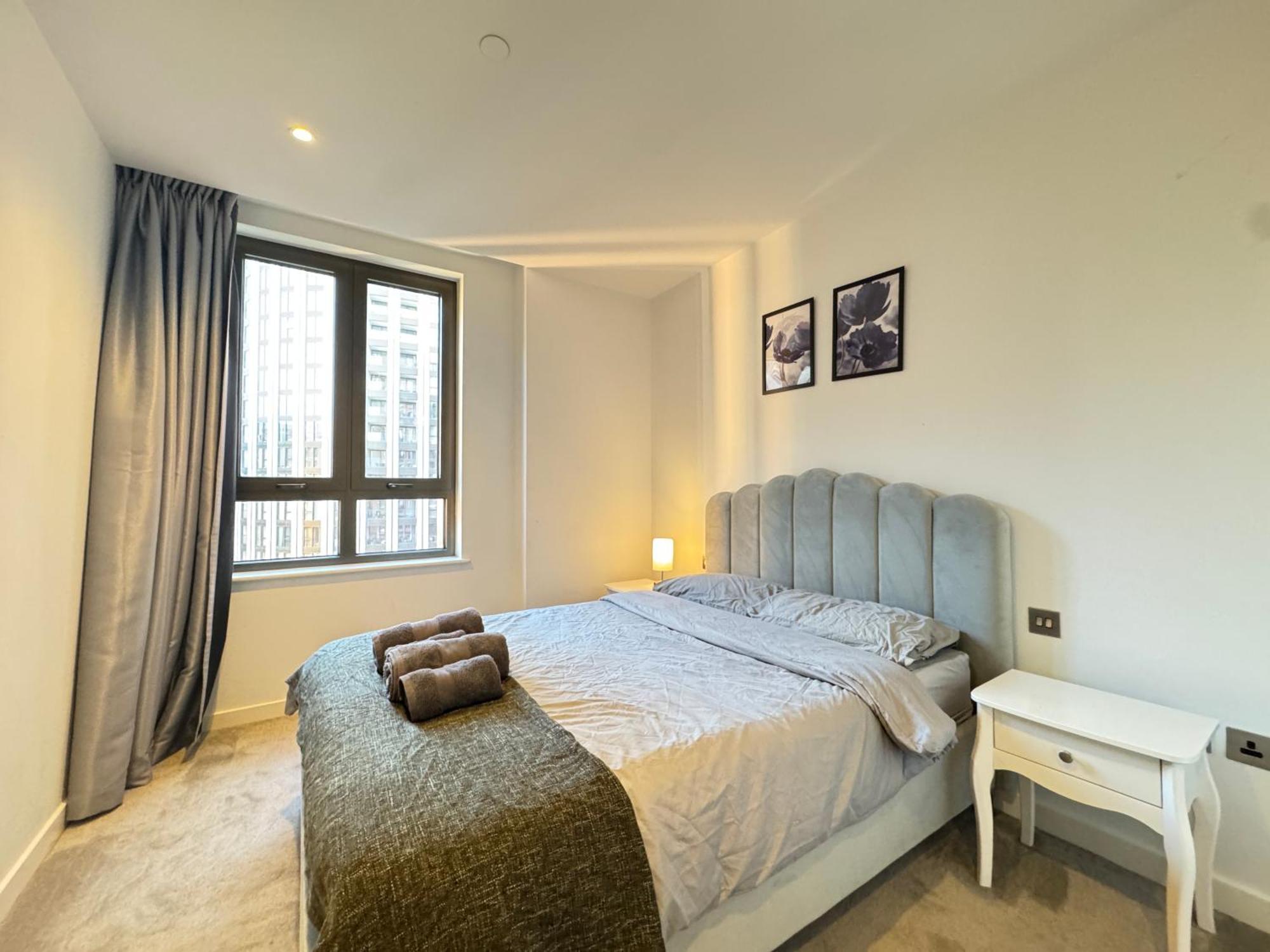 Spacious 2-bedroom Near Paddington & Hyde Park London