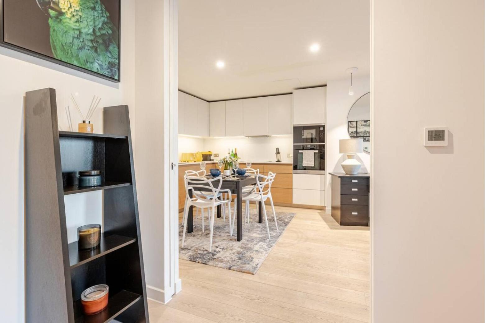 Soho 2 Bed Penthouse Modern Apartment *