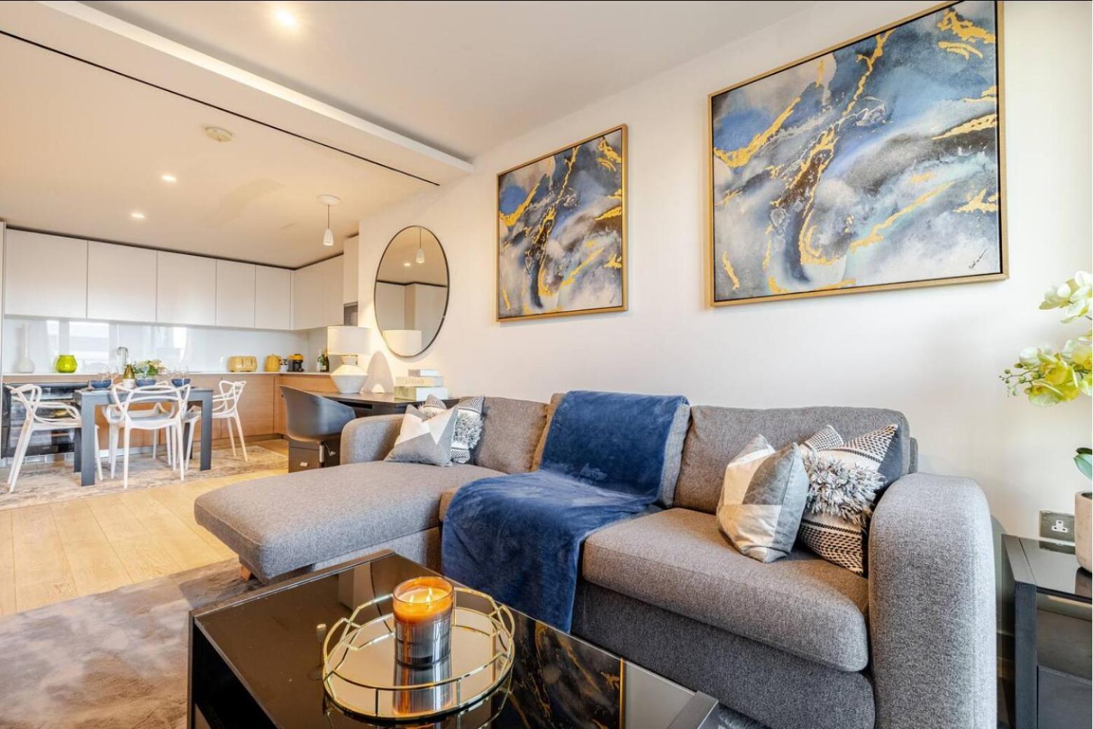 Soho 2 Bed Penthouse Modern Apartment London