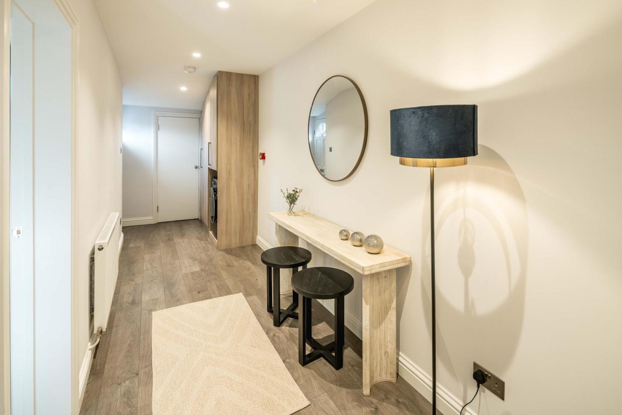 Brand New 1-bedroom In And Convenient Londres