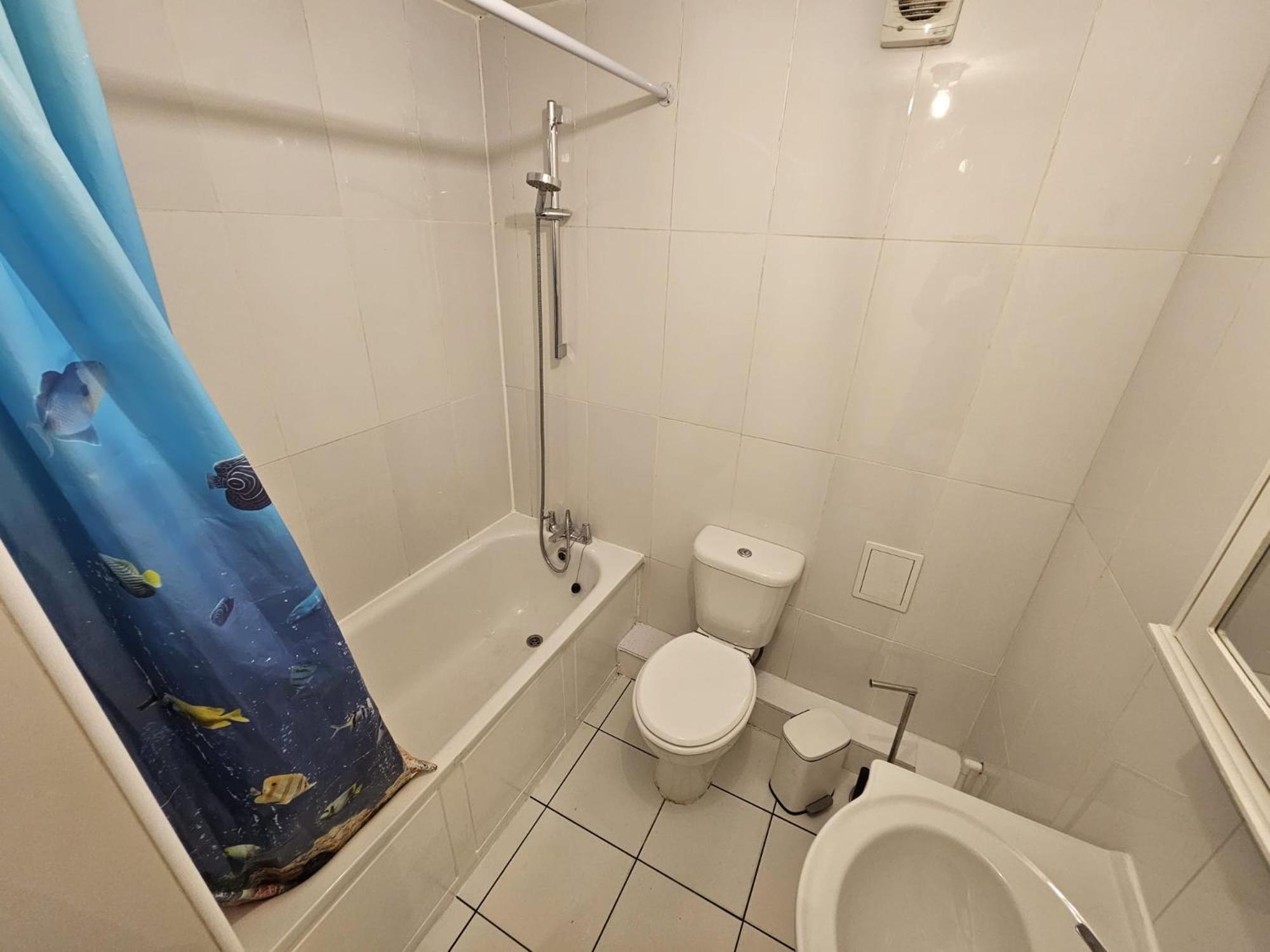E1 Luxury Homestay *