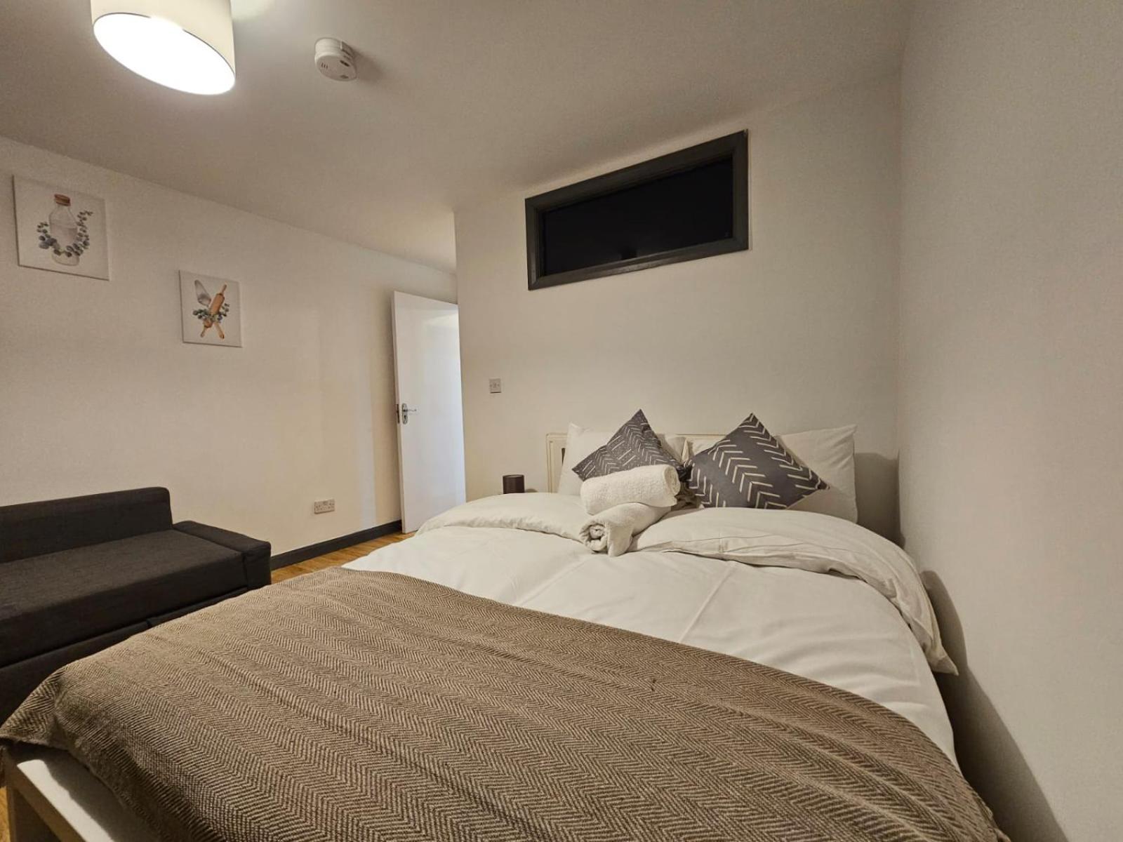 E1 Luxury Homestay *