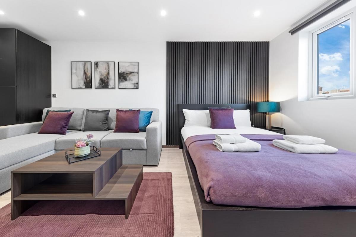 Modern - Near Station - Apartment *