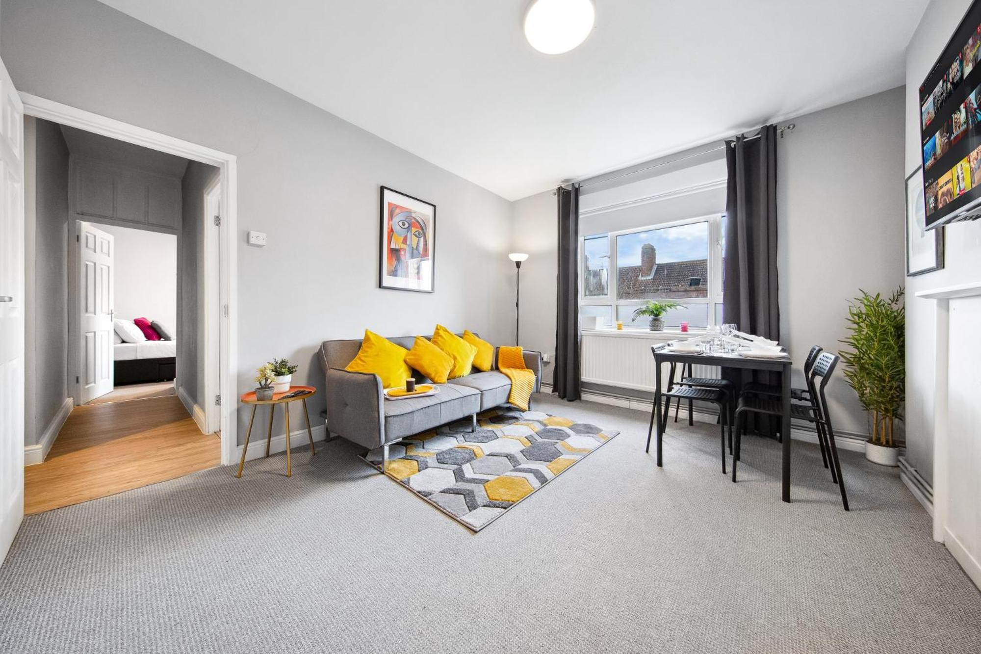 Apartment White Retreat - 2 Bedroom Flat Next To Loftus Road *