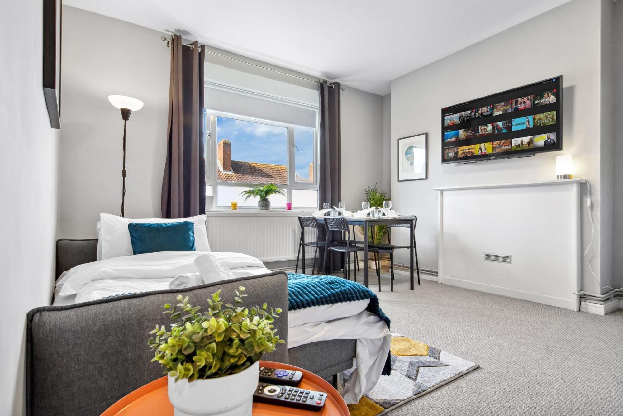 Apartment White Retreat - 2 Bedroom Flat Next To Loftus Road