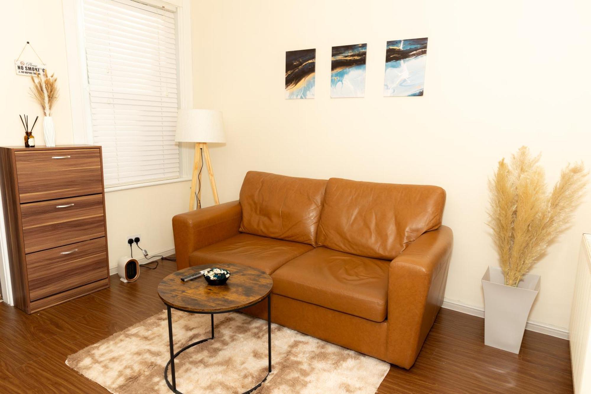 Apartment Cosy Turkey Oak Flat In Hackney *