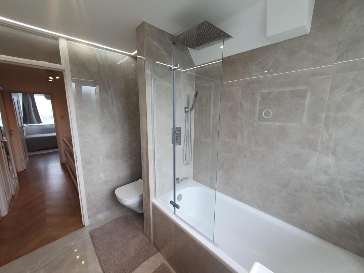 4 Bedroom Flat Near Parks&transportation - 7 Ppl Leilighet