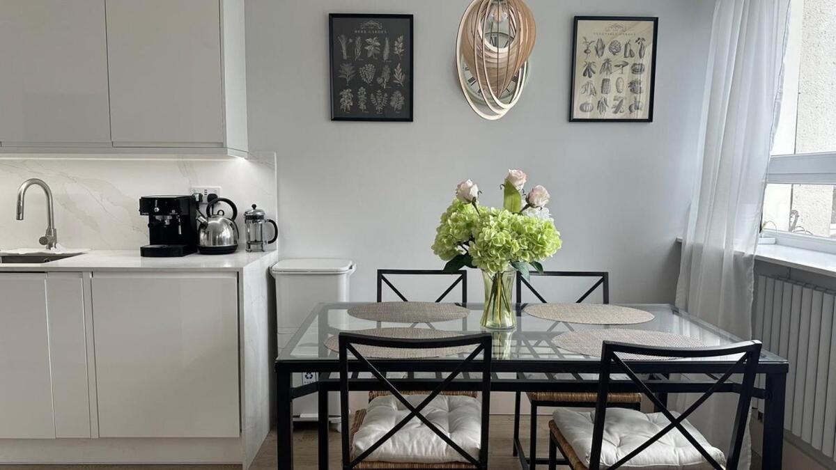 Leilighet 4 Bedroom Flat Near Parks&transportation - 7 Ppl *