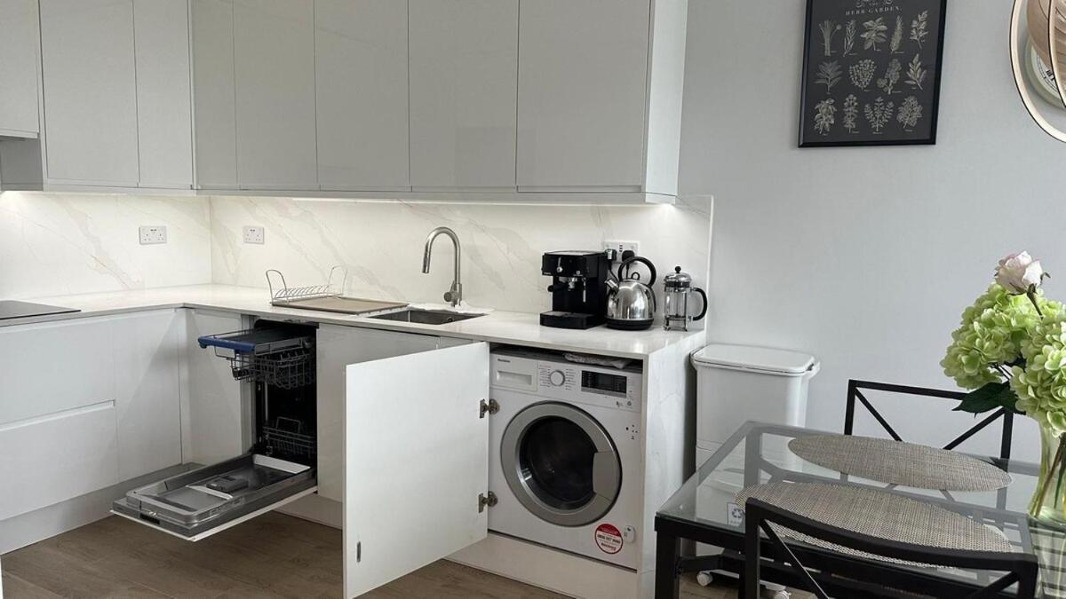 Leilighet 4 Bedroom Flat Near Parks&transportation - 7 Ppl *