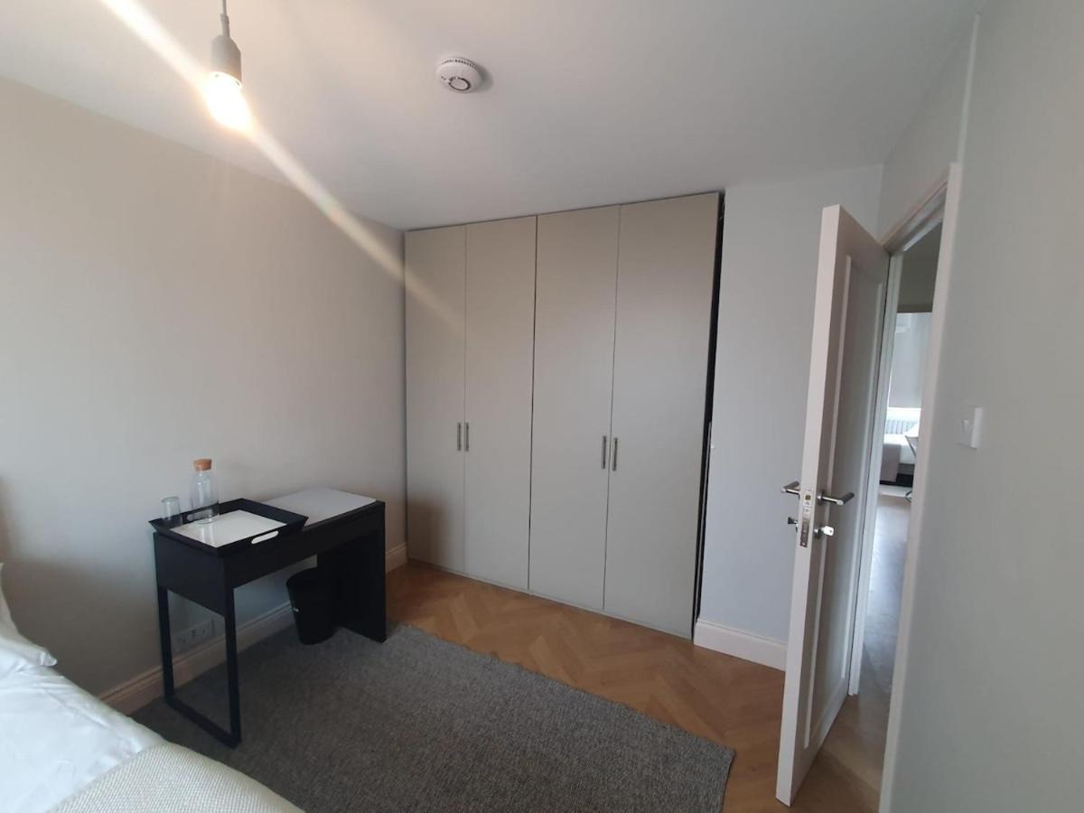 4 Bedroom Flat Near Parks&transportation - 7 Ppl Leilighet London