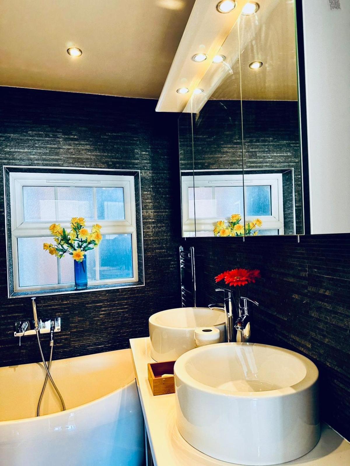 Cozystays St Paul Farringdon London