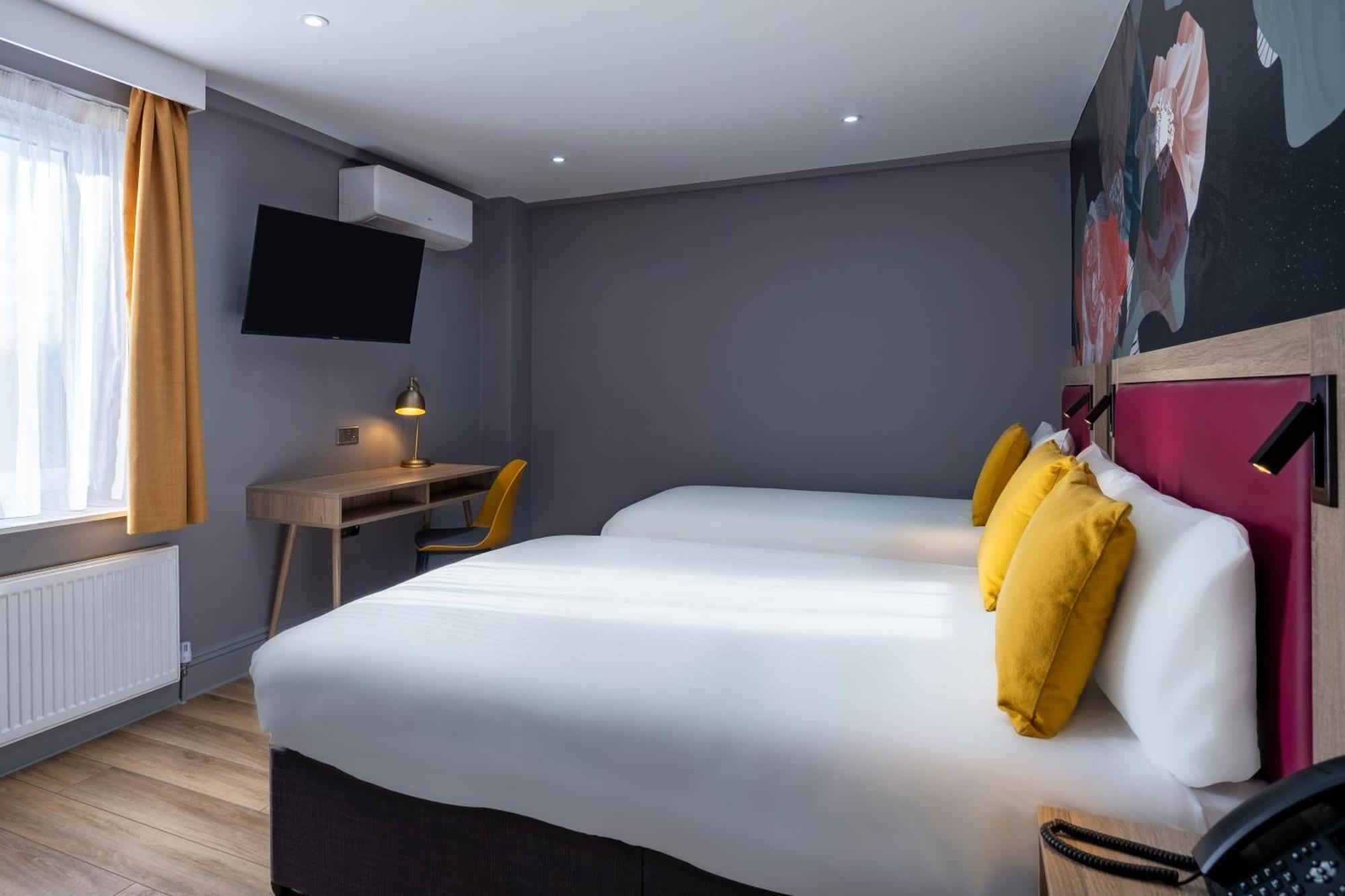Comfort Edgware Road W2 3*
