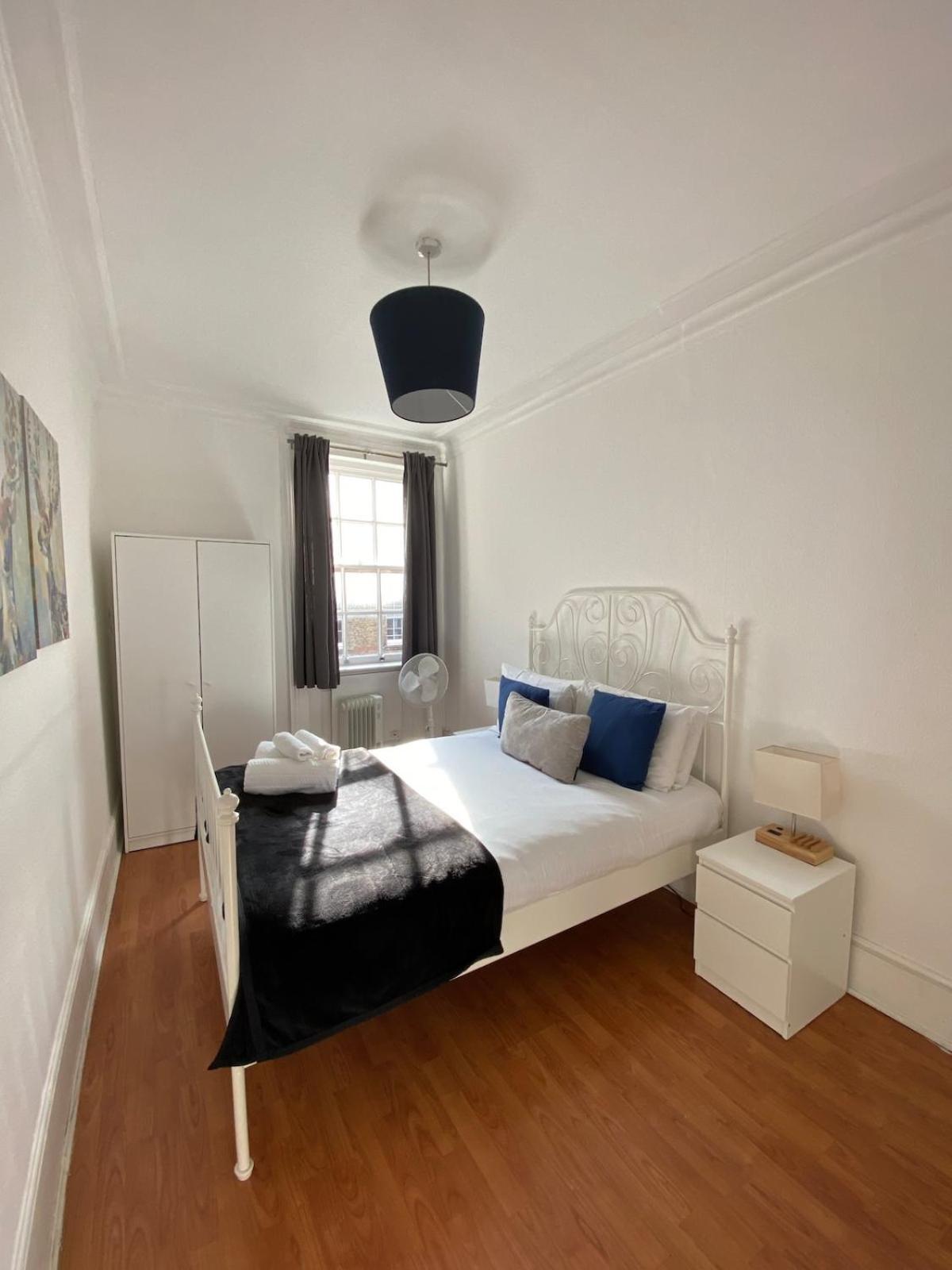 Apartment Lovely 2 Bed Flat In Soho! *