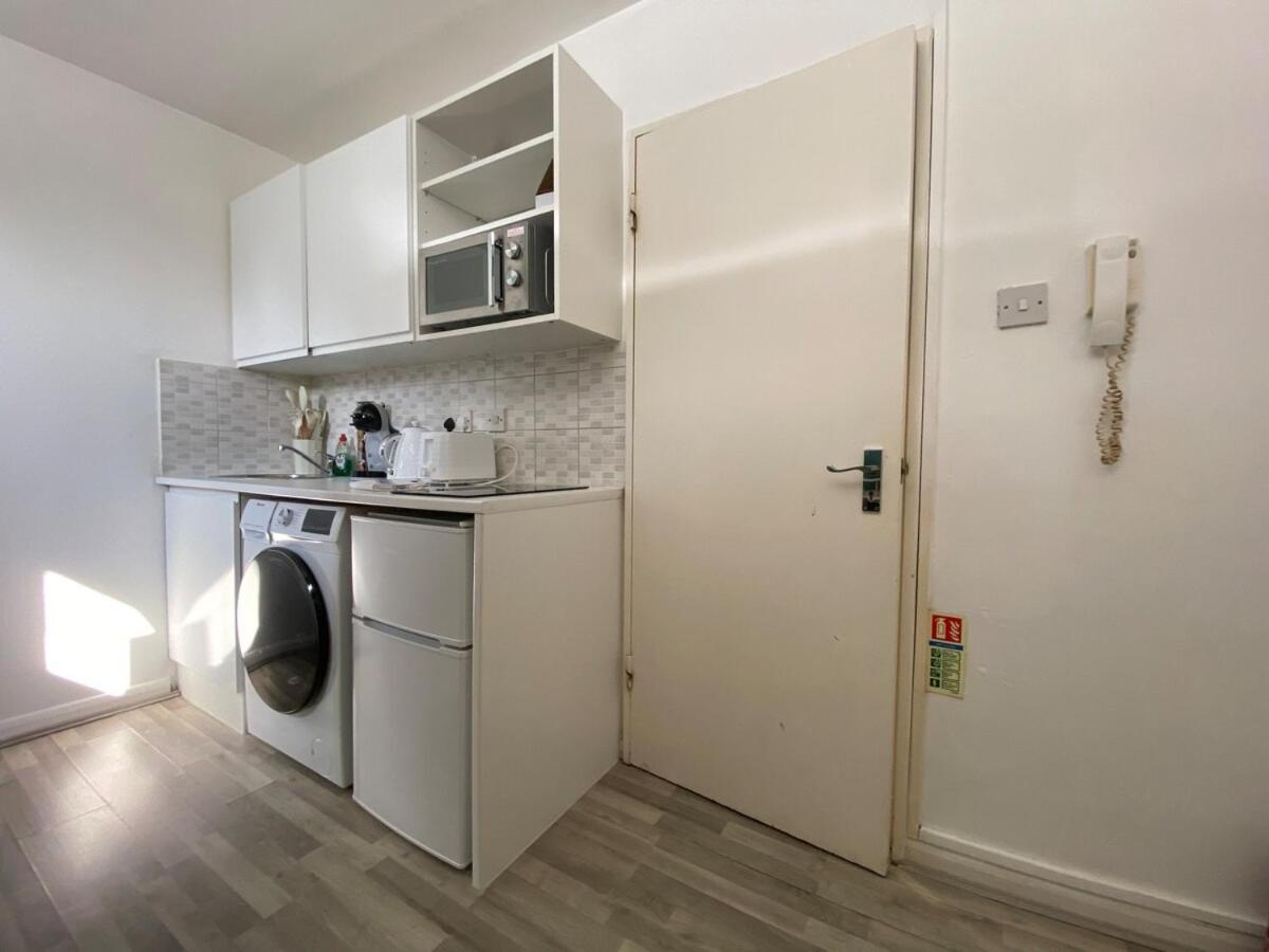 Apartment Bright And Compact In The Heart Of London